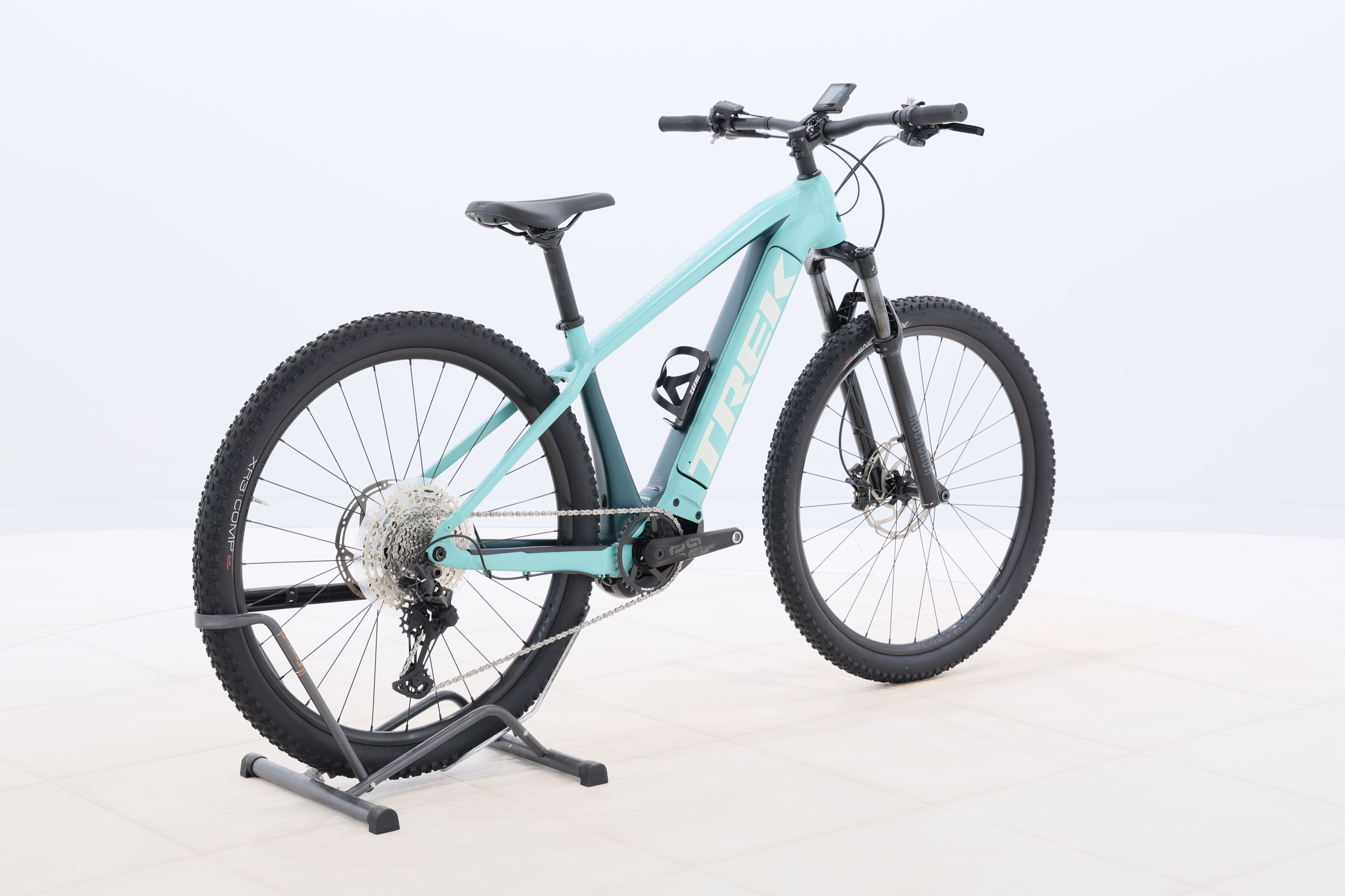 87610f3b-b493-4c6d-ba17-e7e926499e12