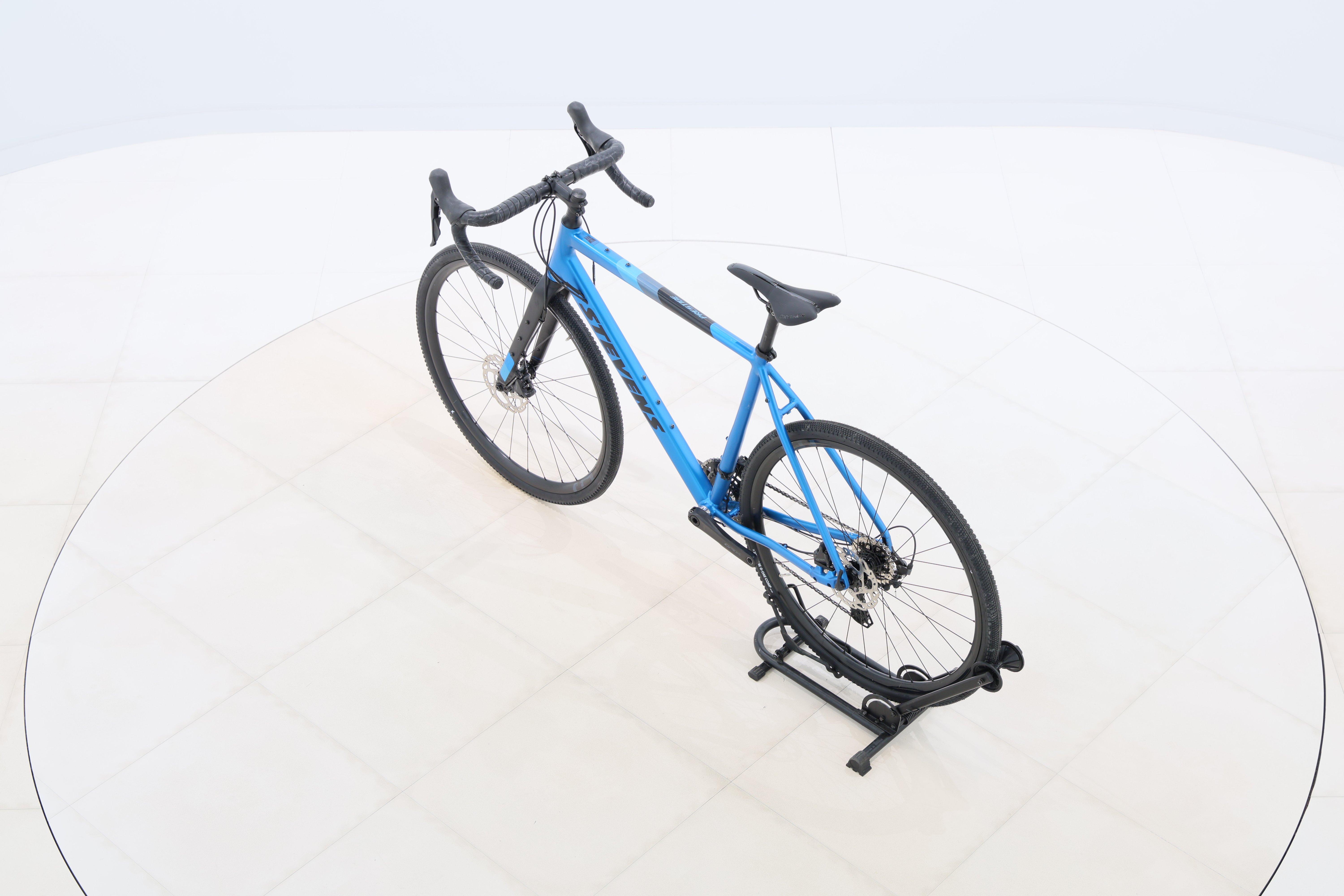 097d1180-8cd8-4e0a-a867-3d35ab4c5f6c