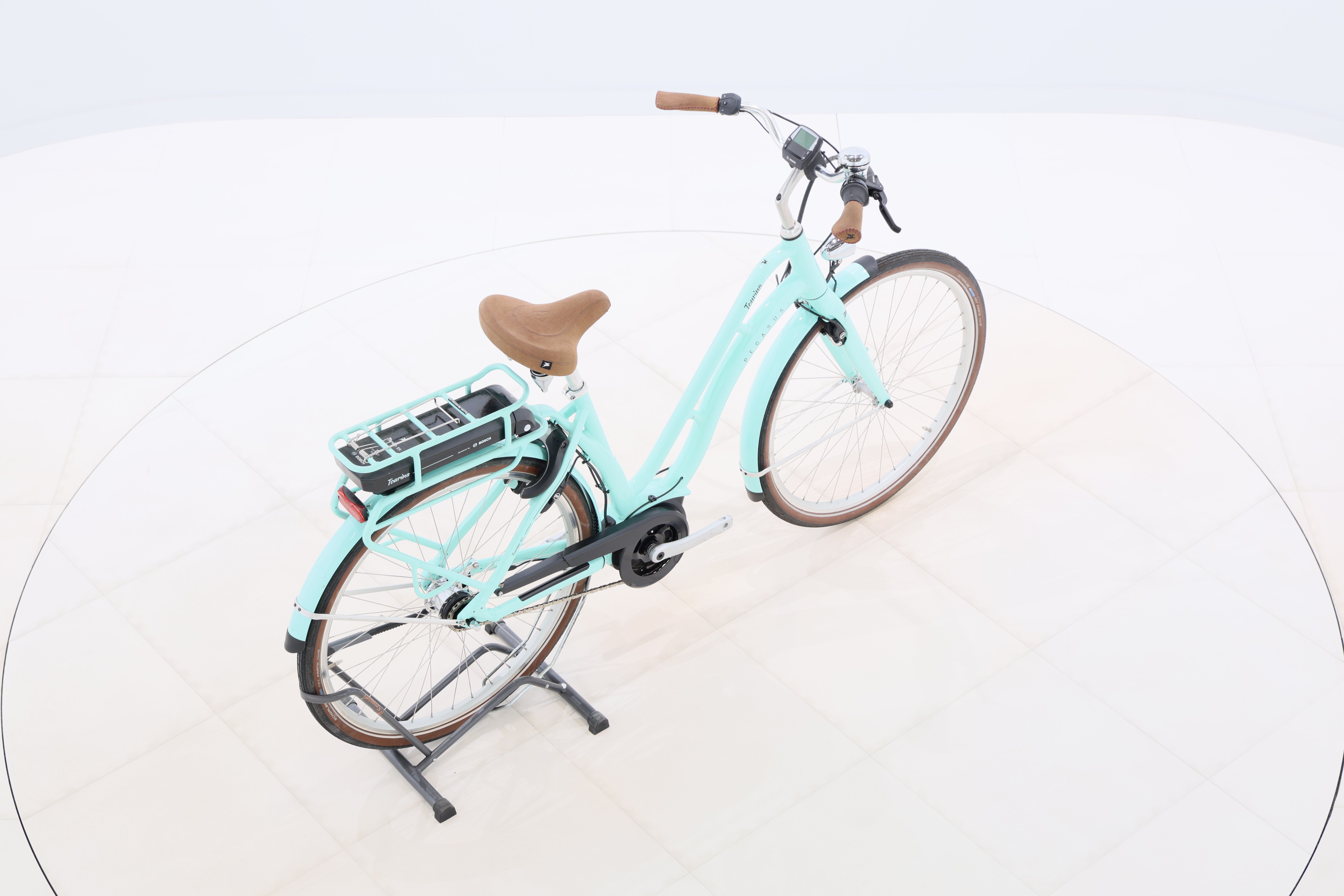 7e8053e6-6c02-43d5-b1f5-4511aa0d3c00