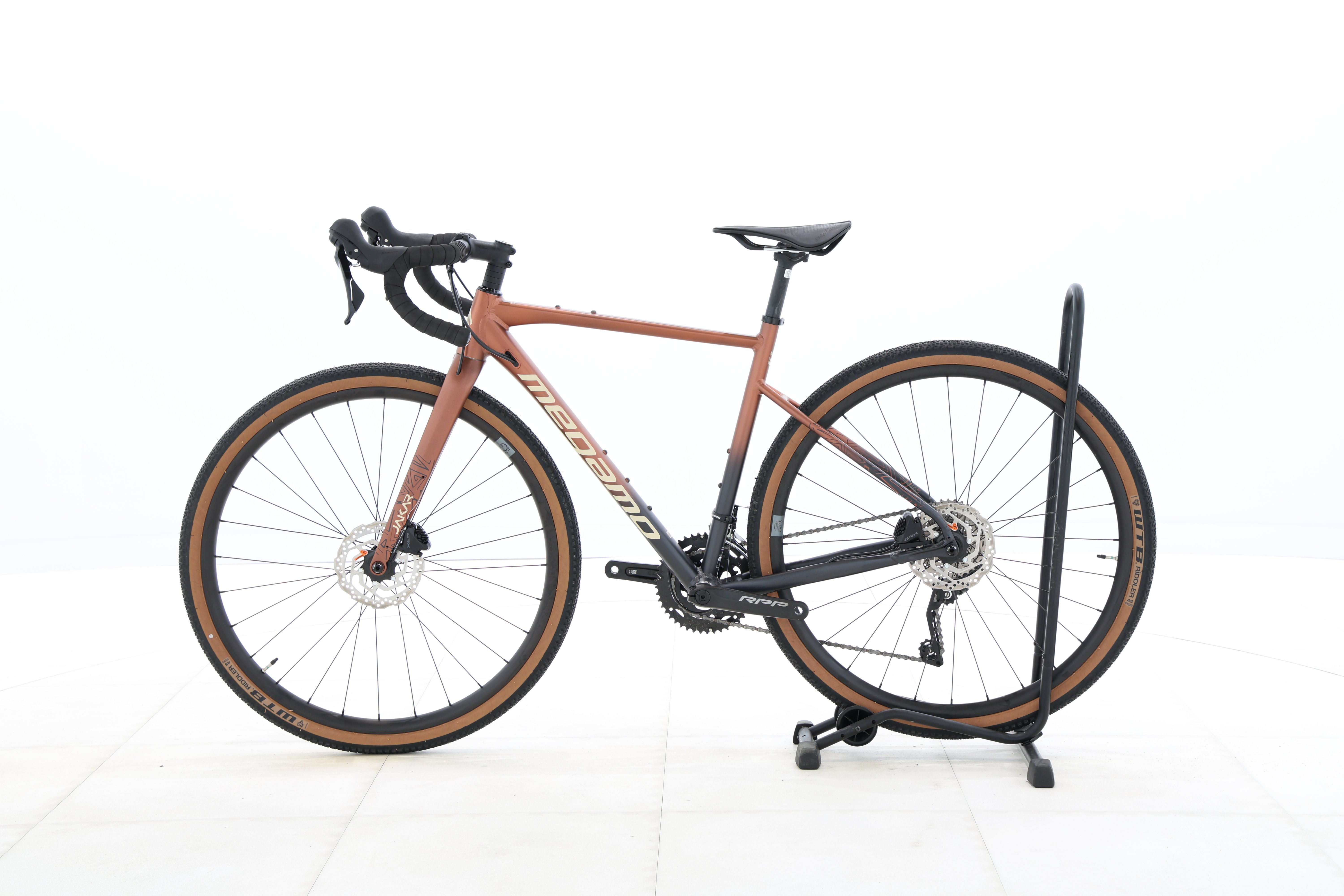 921ef975-10fd-4cab-a16e-fc9e4e04599e