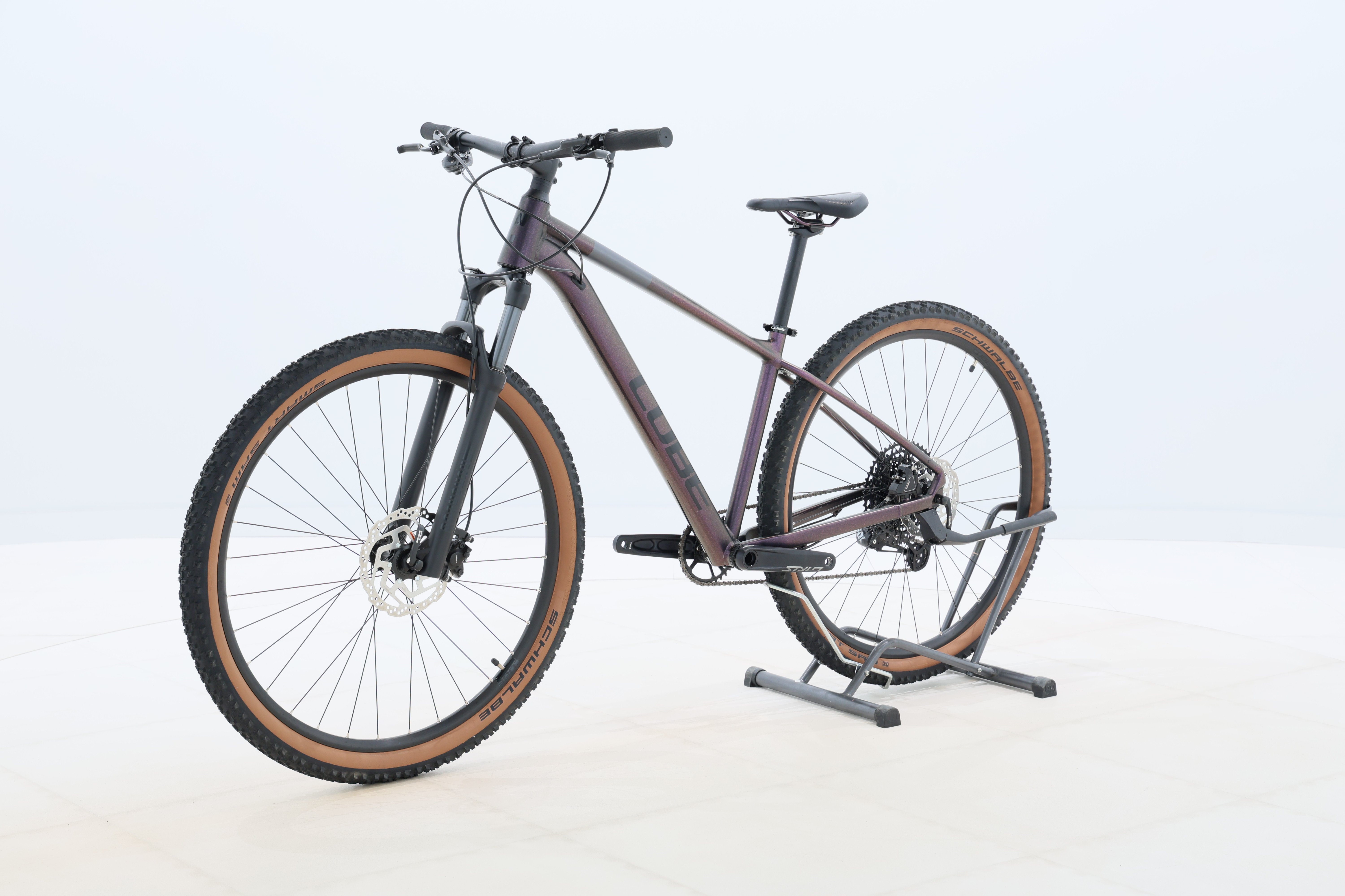 8dc232fb-2274-4584-98bf-f18651c87951