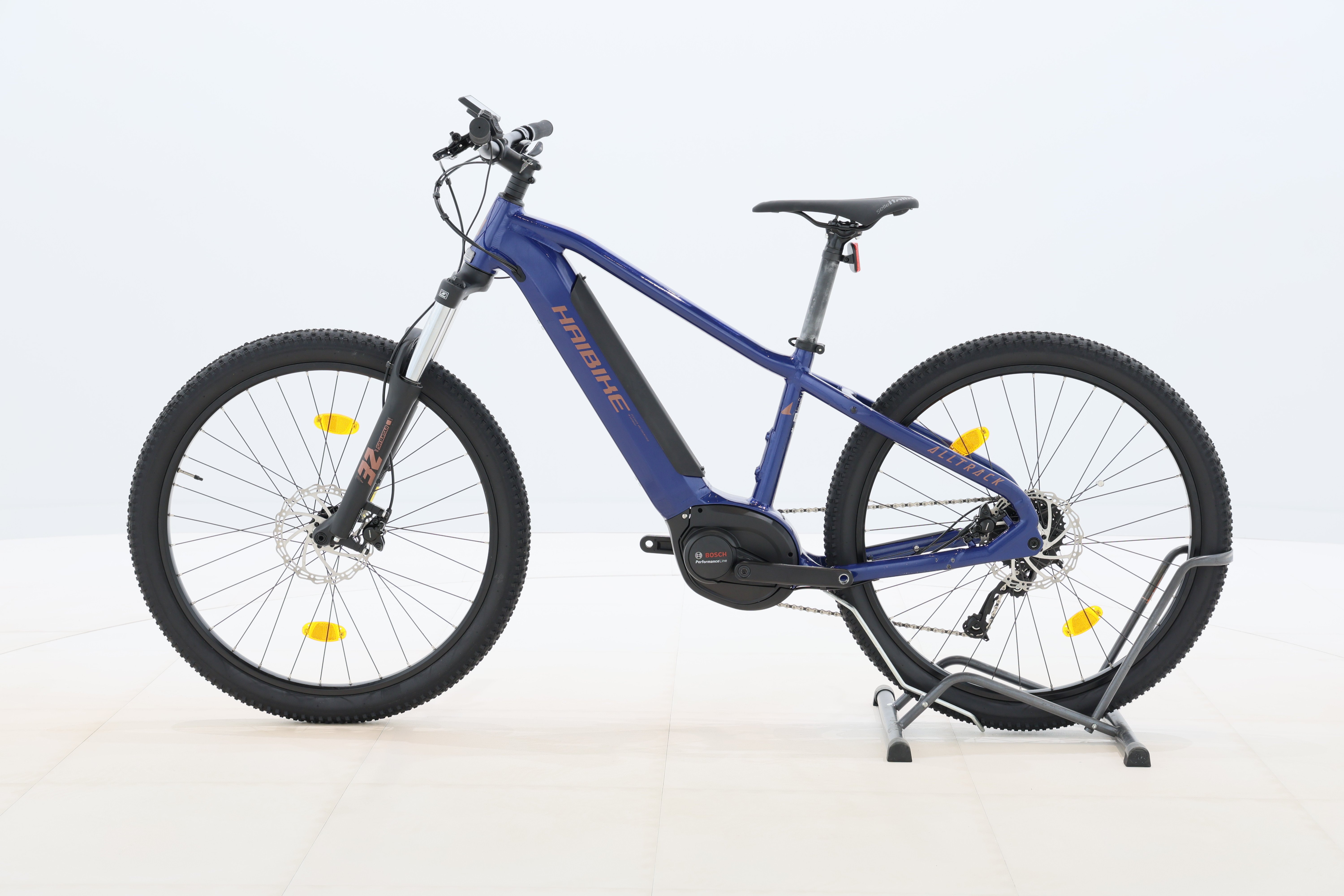 74e646bf-f4da-43e4-be42-6c01c47454a3