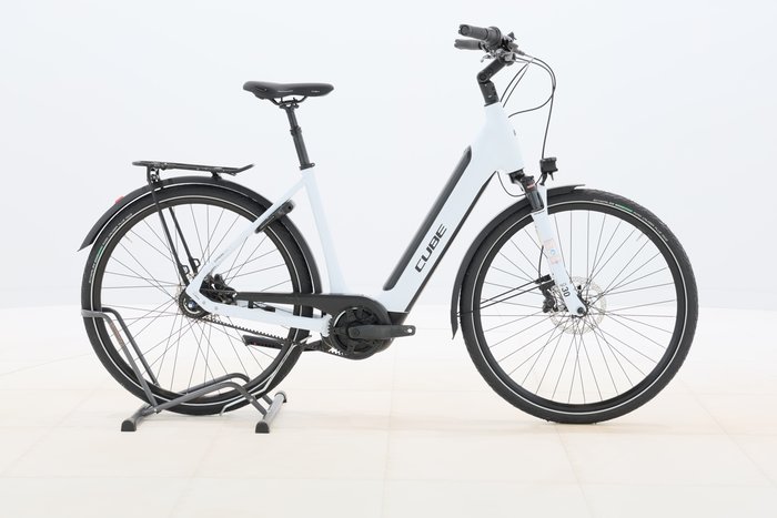 Cube SUPREME RT HYBRID EXC 625 2023