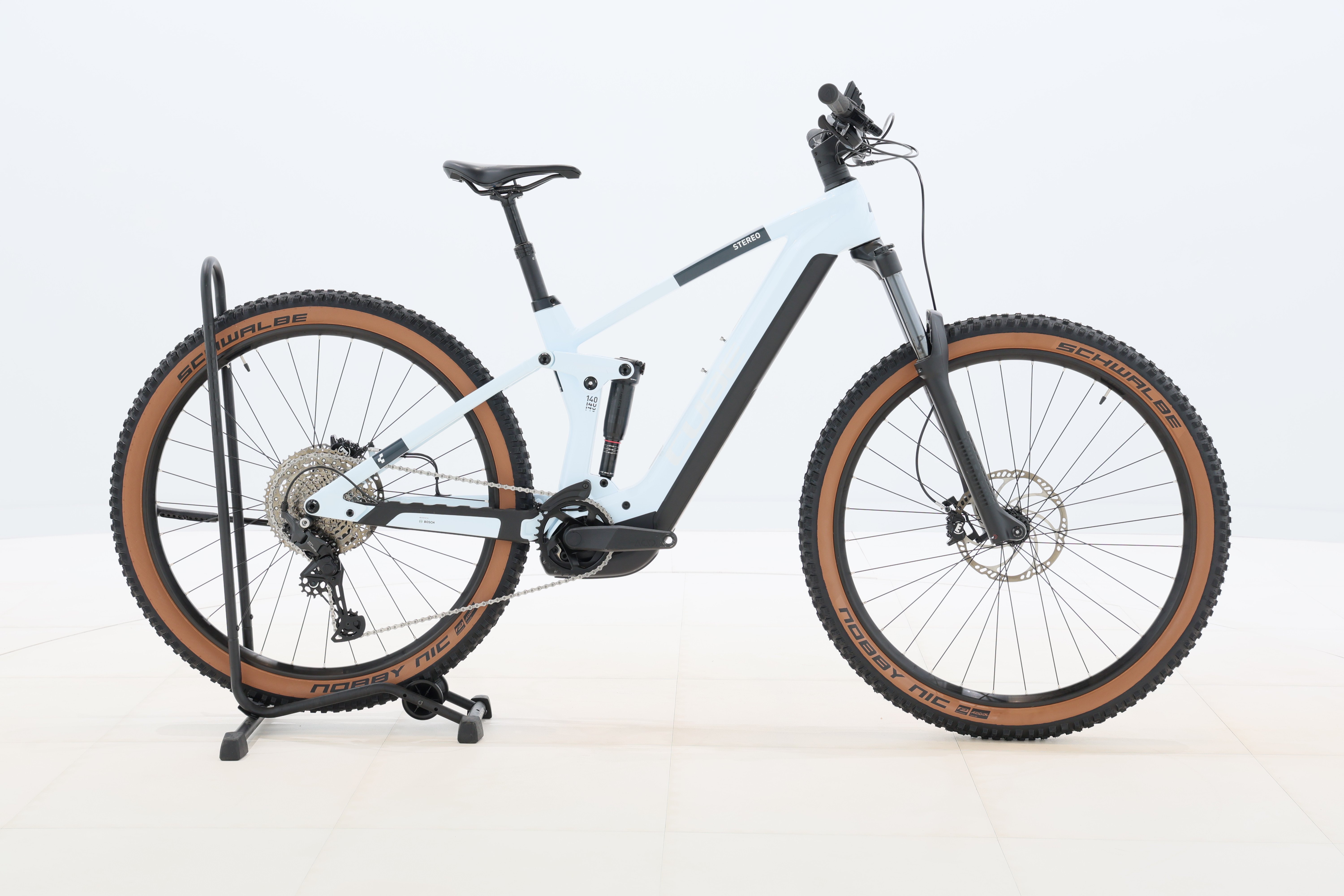 5ba49817-222a-45a9-87a4-b3ee544b6283