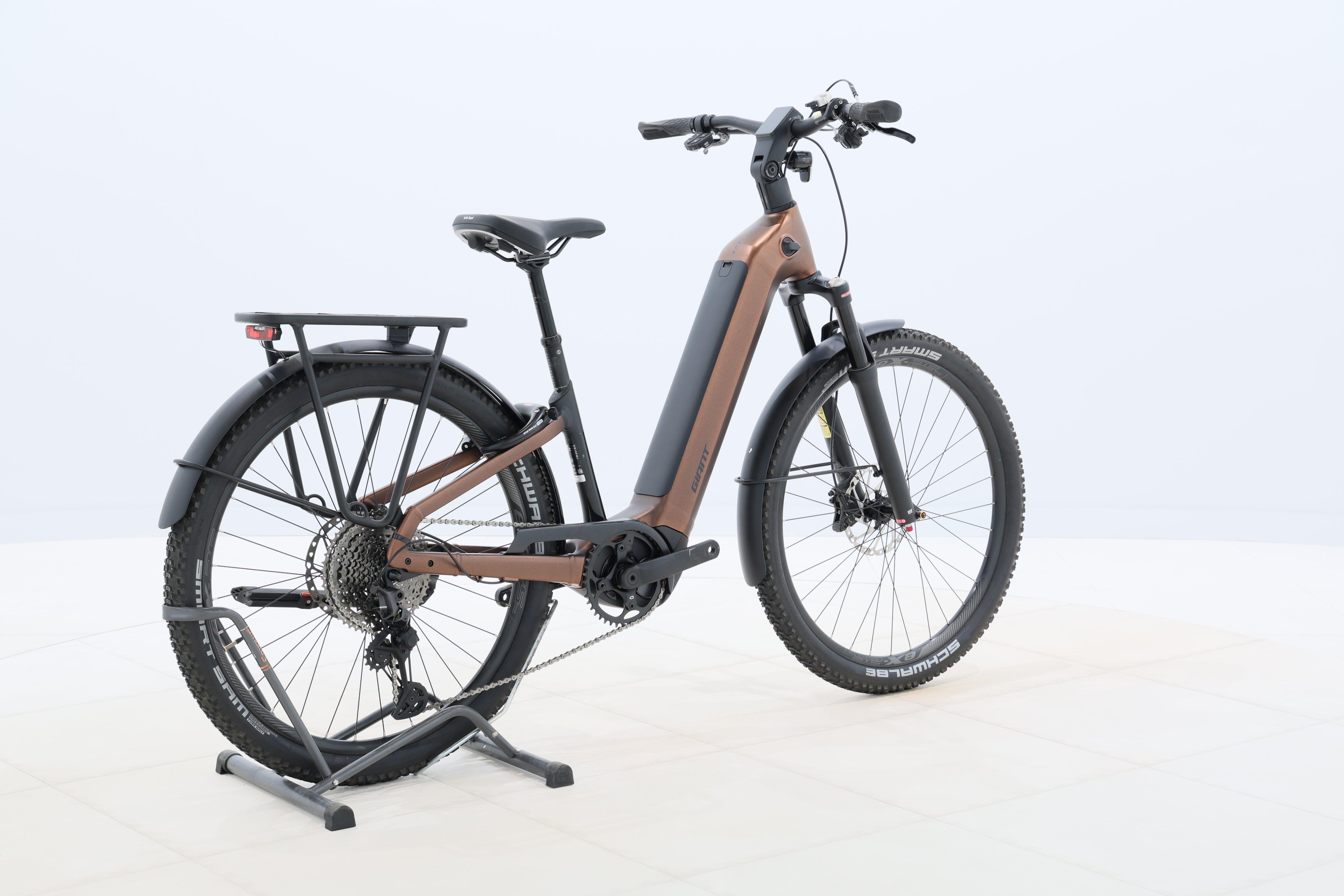 b40a0063-0da6-4346-9108-757f71a35b37