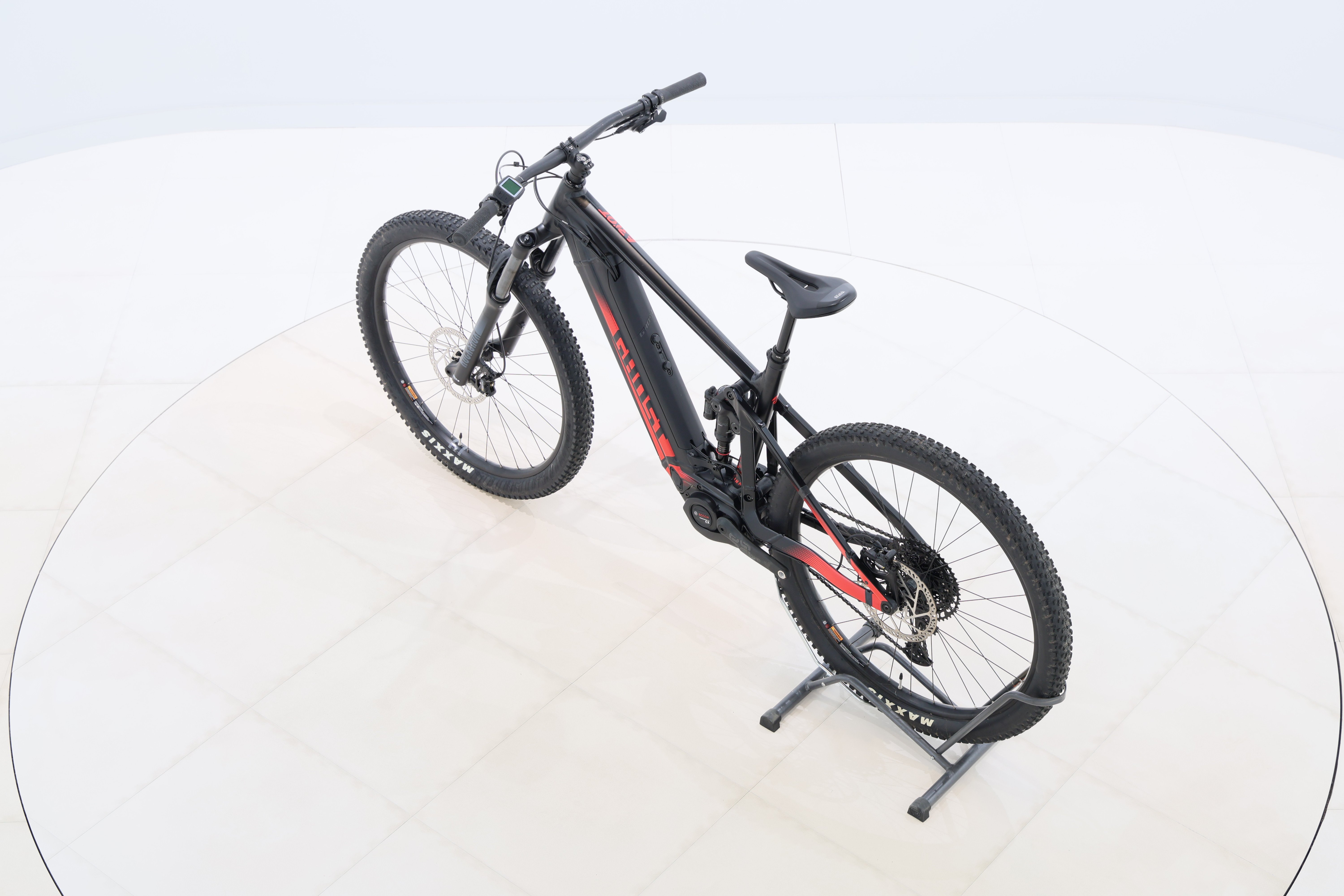 aef4da60-9cd2-498b-a48e-f47d45e7c982