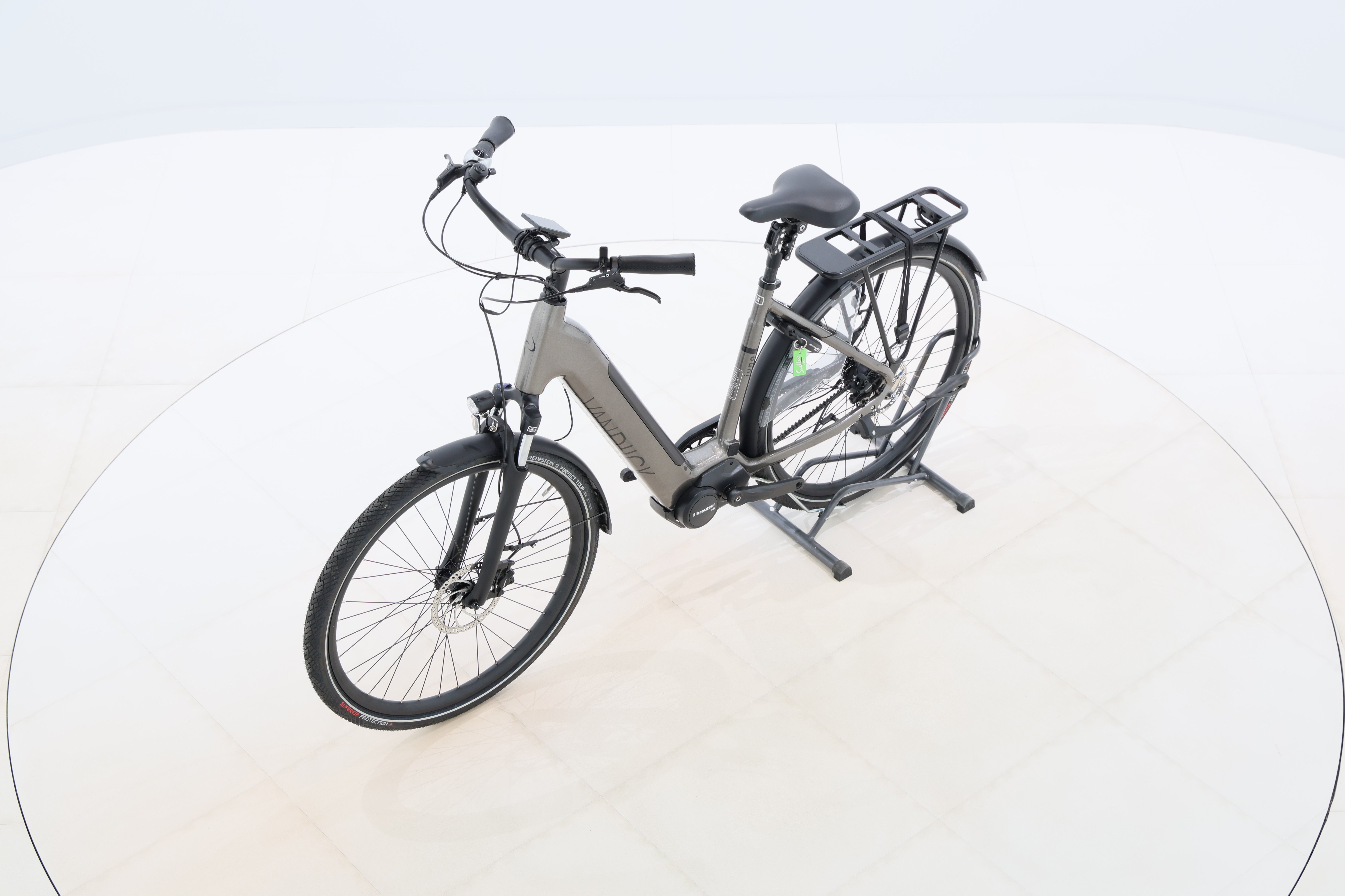 e2dc4e81-e426-4e60-ad9c-0eea4ff51739