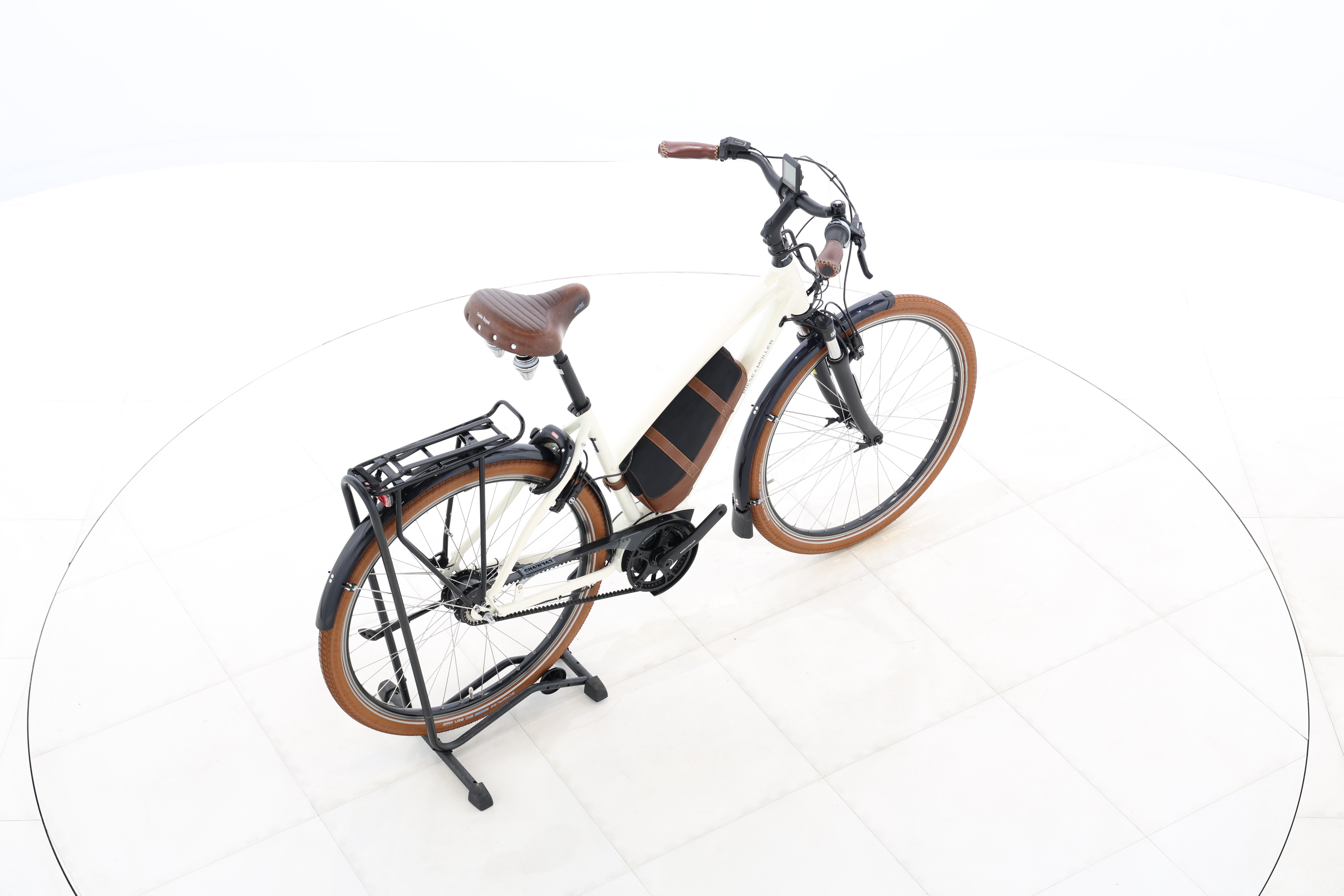 b30a9e4c-59fc-401b-873d-20fa7d1529c3