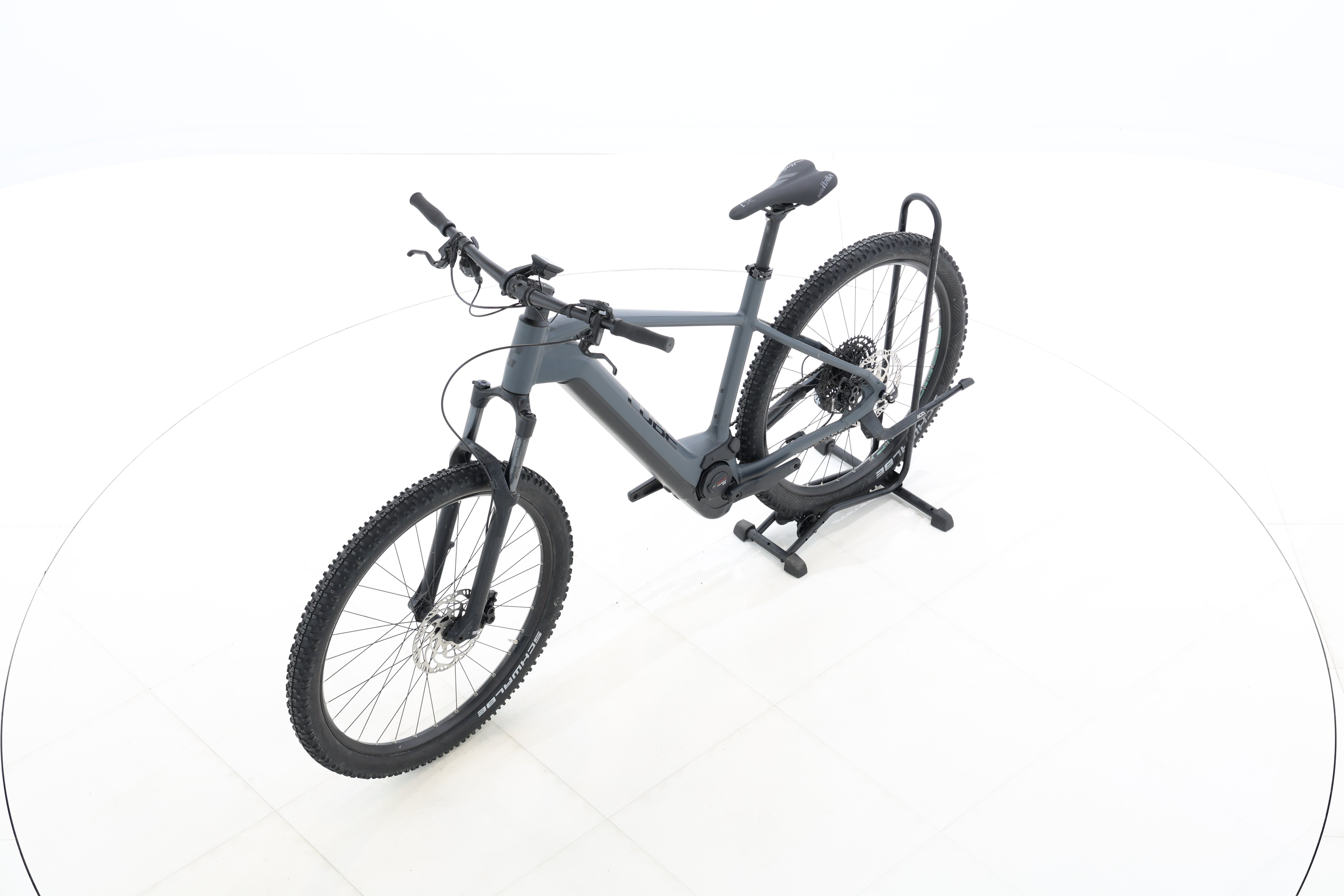 28ffc09b-3ddc-4c4e-8328-82090b237e9f