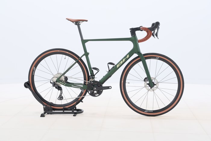 Bh GRAVELX AT 5.0 2025