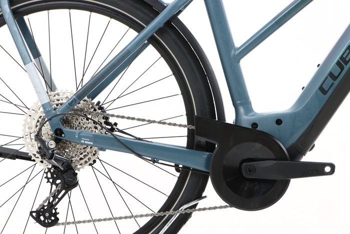 Cube KATHMANDU HYBRID PRO 750 2024