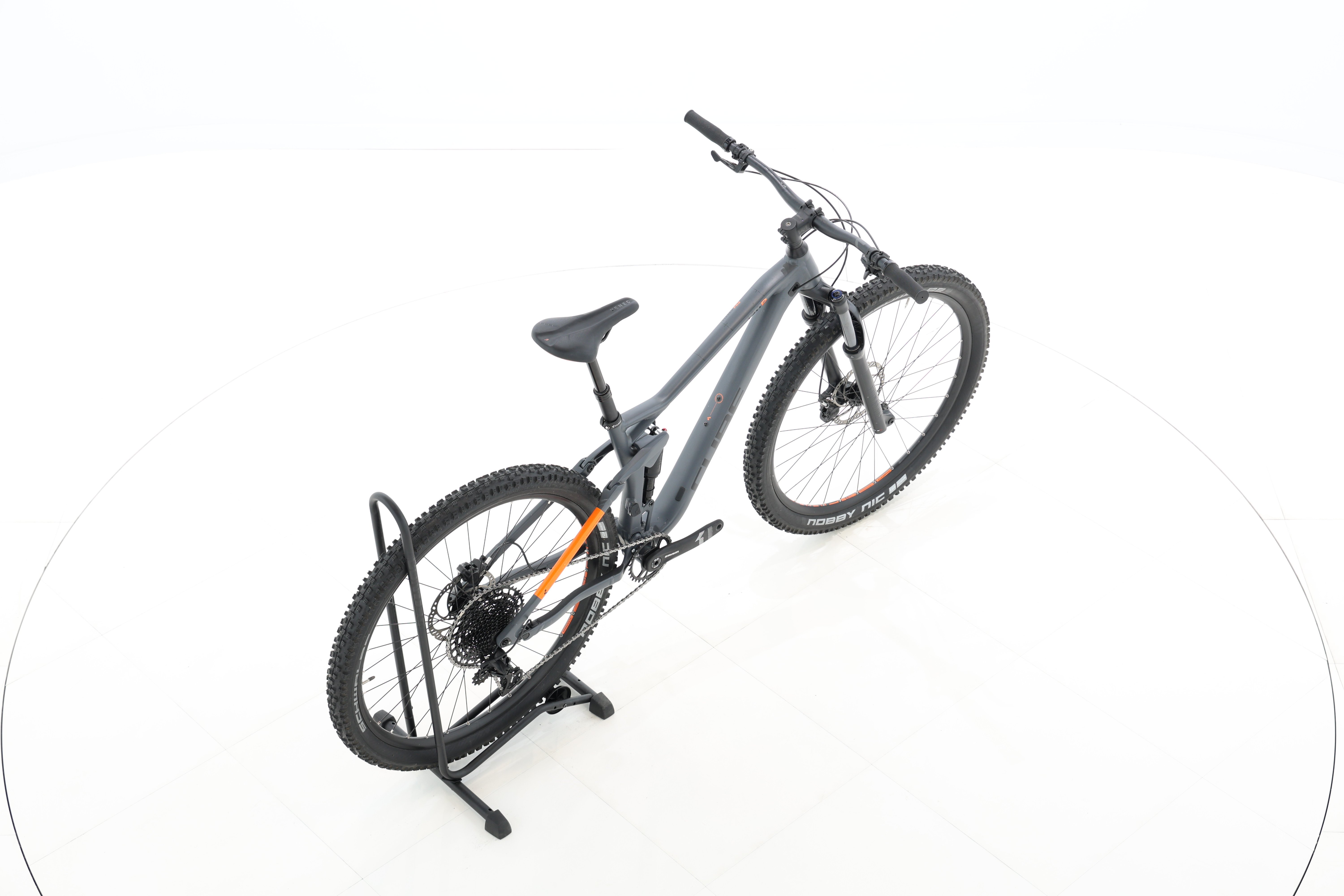 4afb450d-7214-4b64-a551-d5db88289974