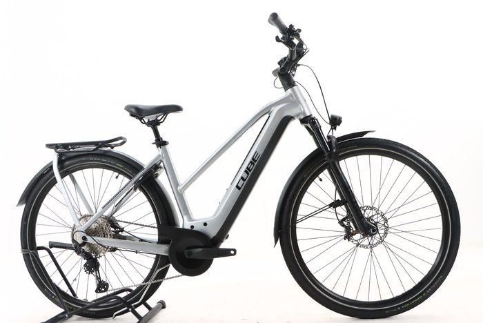 Cube KATHMANDU HYBRID SL 750 2022