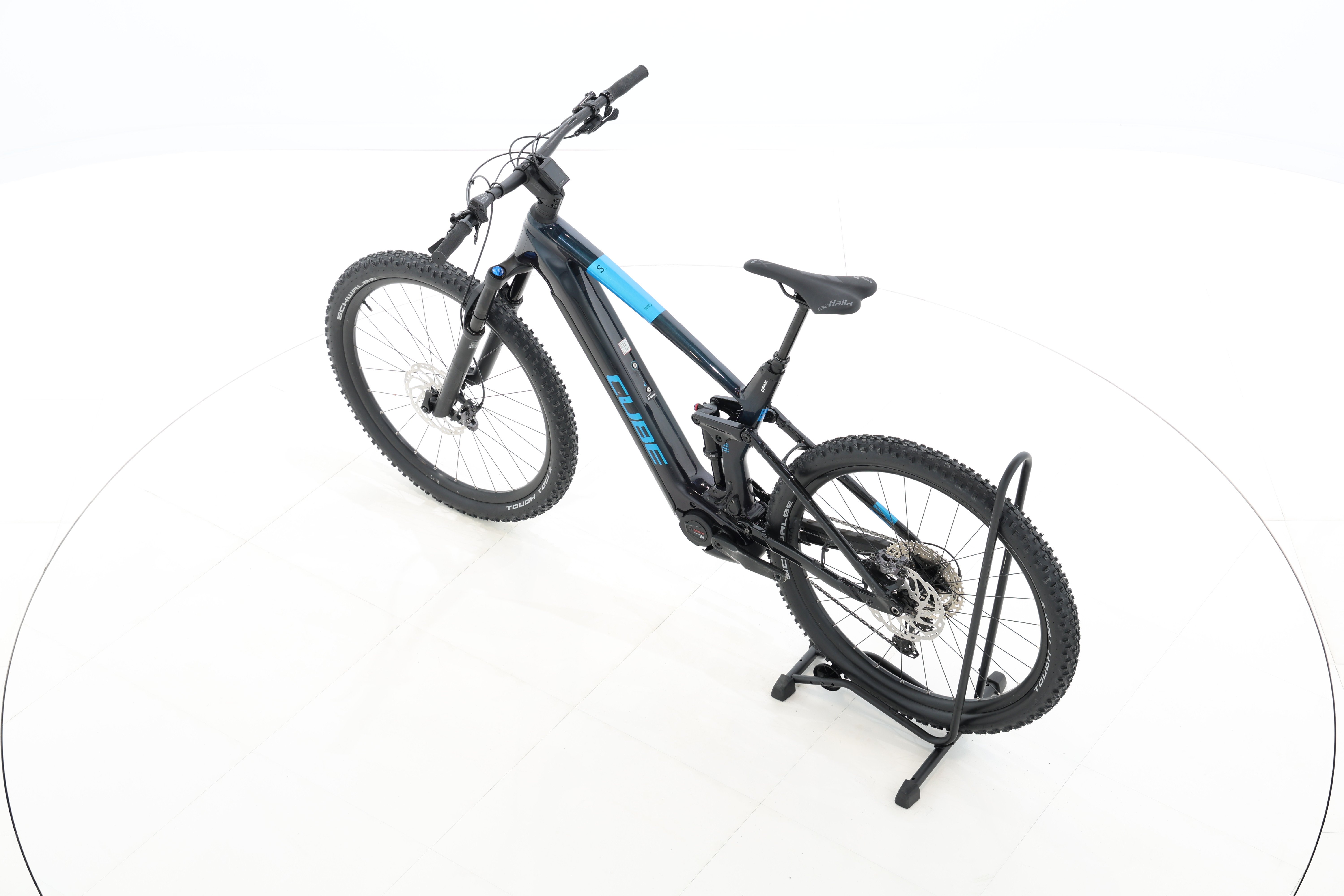 8e3994b1-9875-427a-81f8-d31e5528f34f