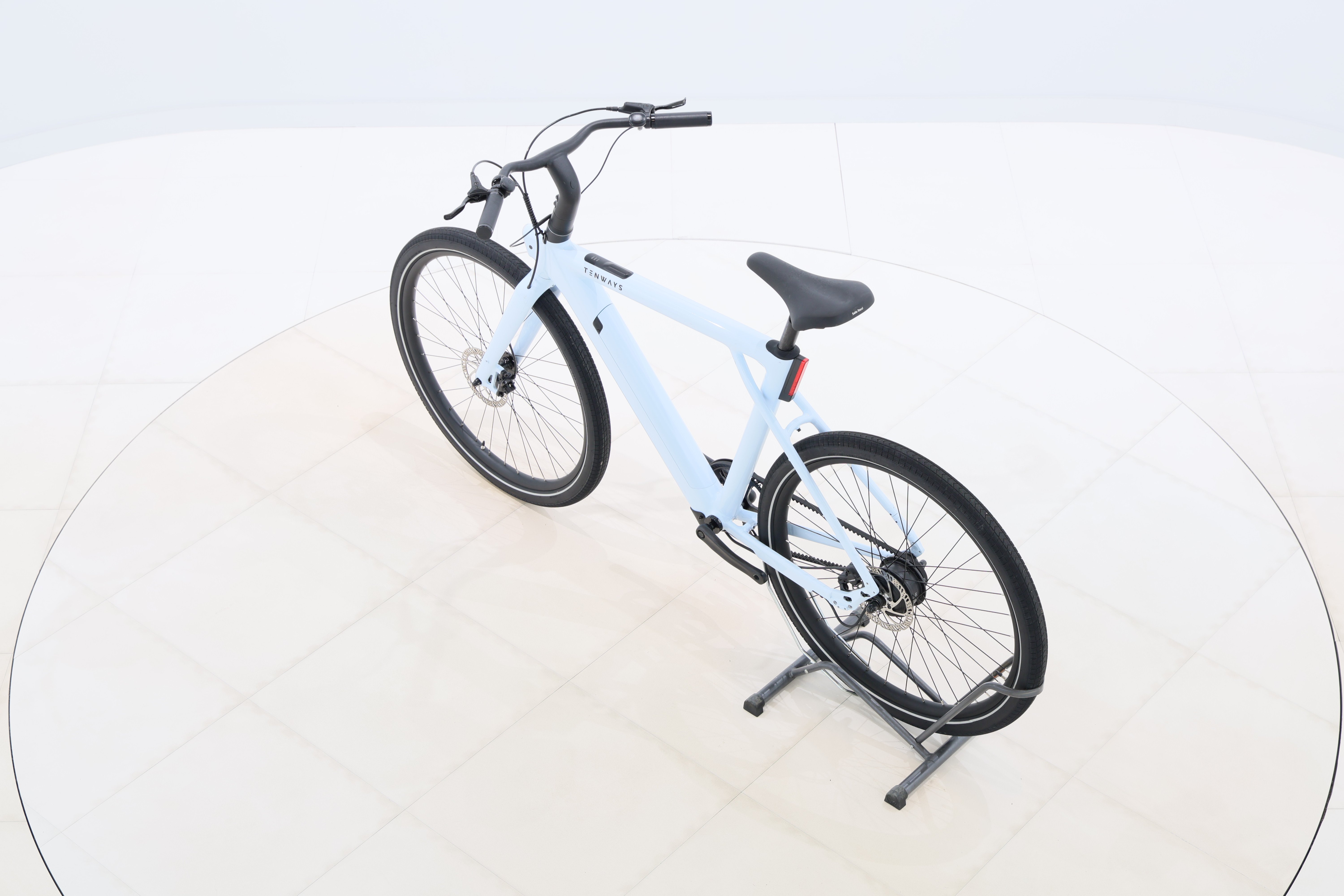 cd7bb031-1f5c-45b3-b183-a44a59882402