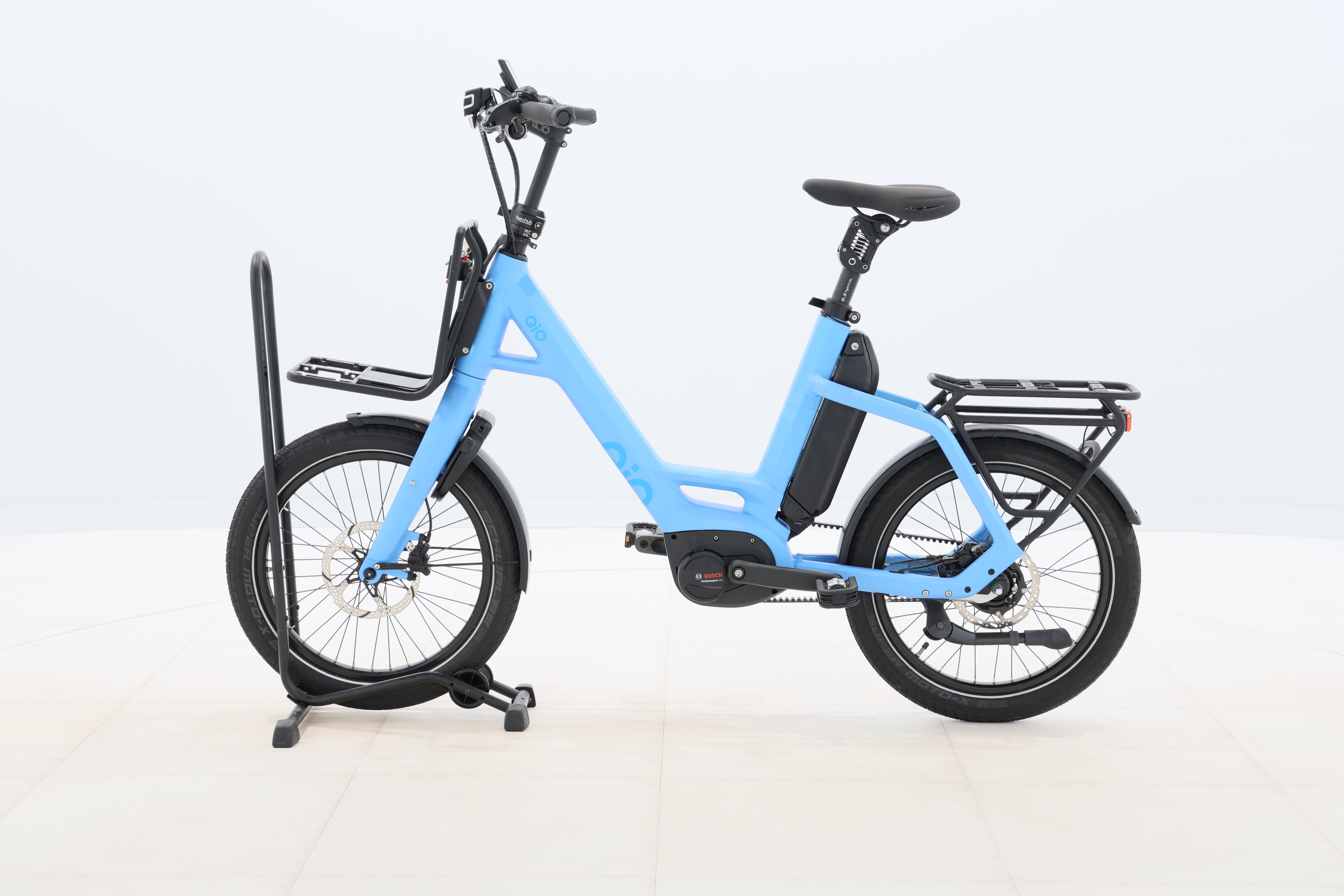 0504aa64-b03d-442a-ba10-6da74a3b812e