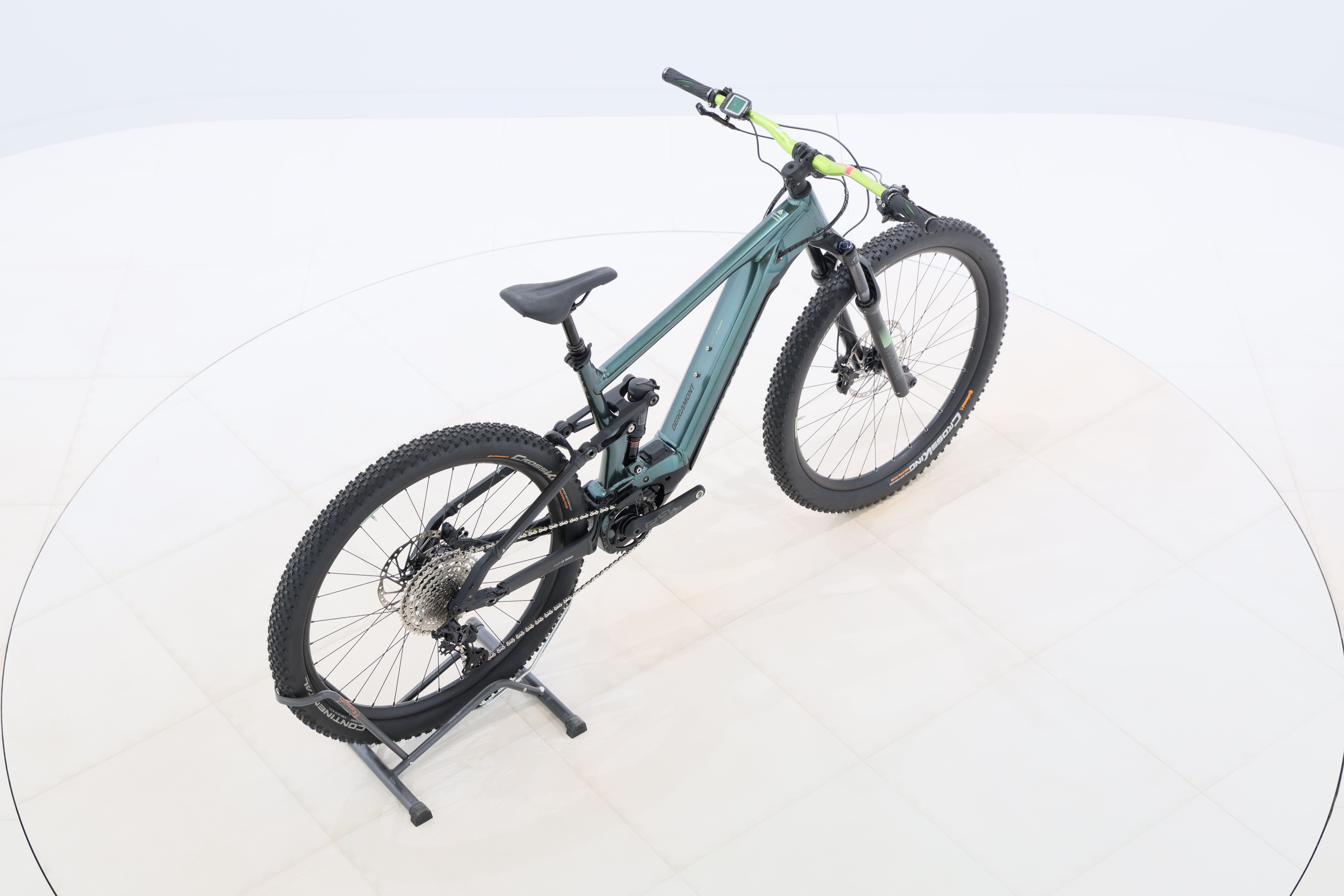 fc94e6e1-b49e-4613-9144-1b182c1cf907