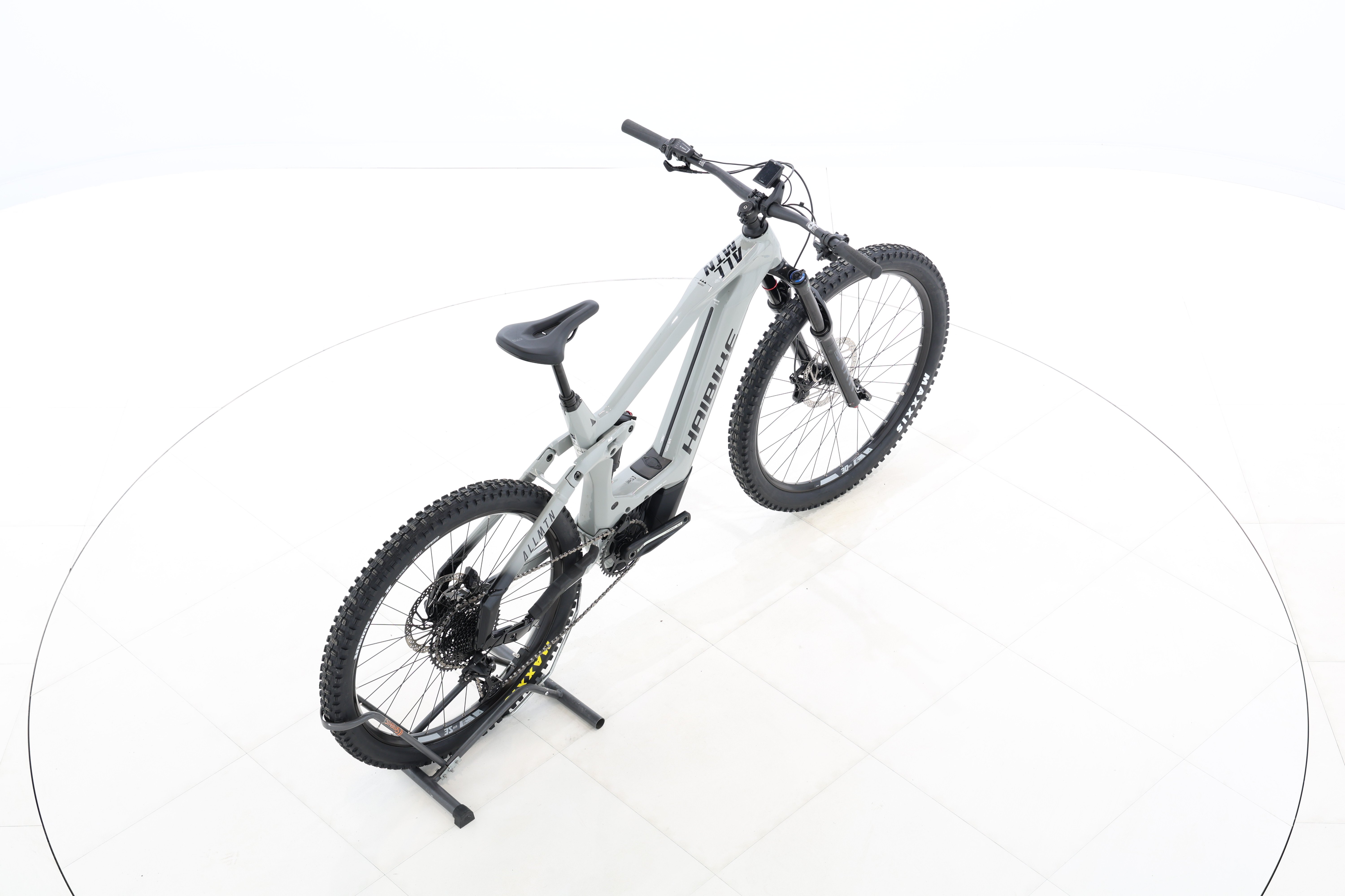 4c393c01-3963-46c2-a343-f44213cb270c