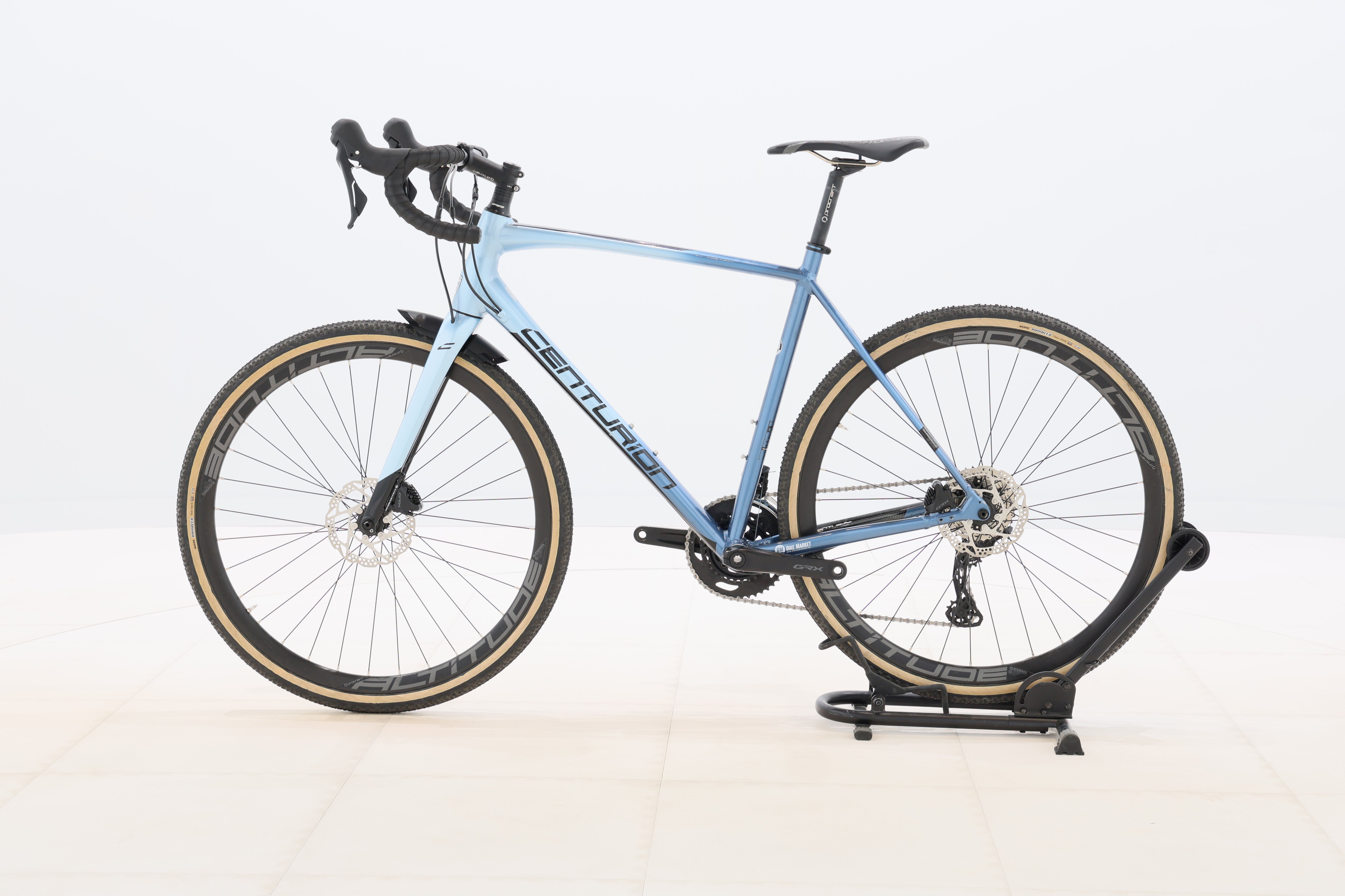 f28e5f32-b2b6-468b-a3a3-e30226b1d4d1