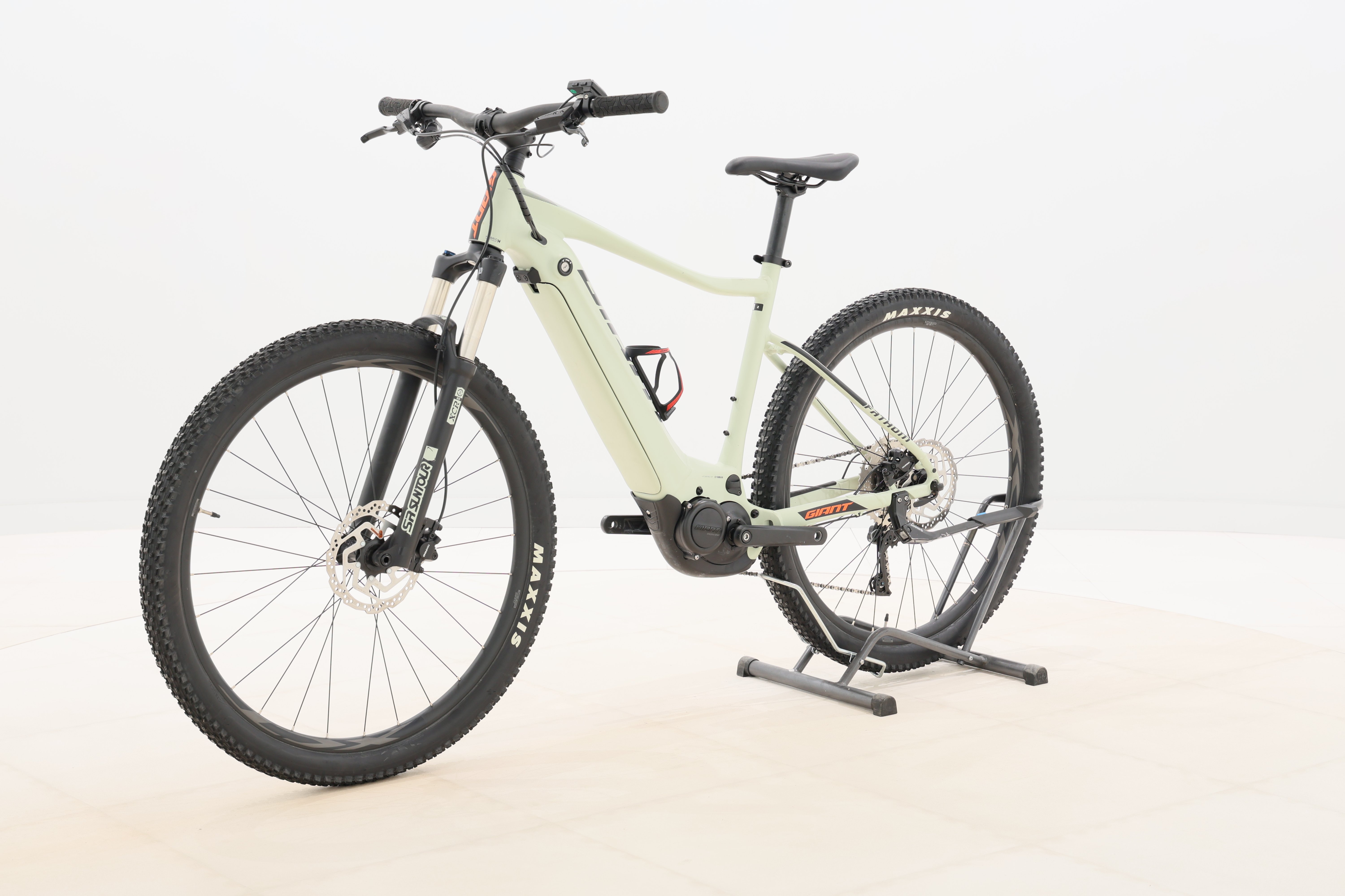 514e82c2-a5ff-4475-9154-39016ed92361