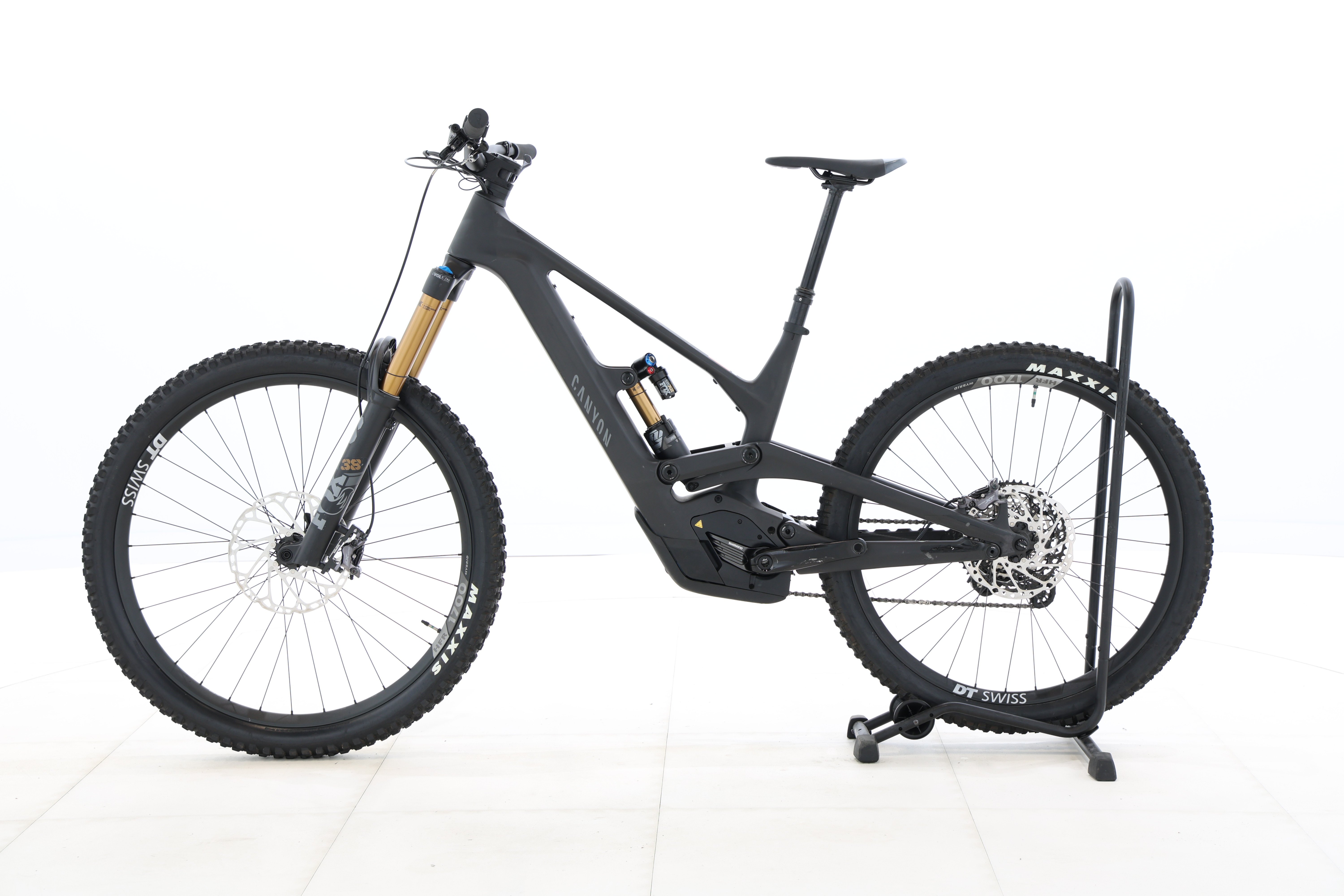 b7b735e5-a00a-423d-9c9d-9a3ed1a21c1b