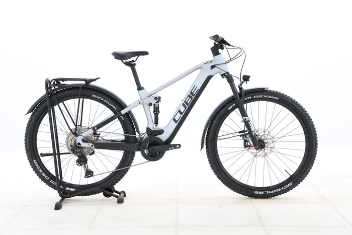 Cube STEREO HYBRID 160 HPC ACTIONTEAM 750 27.5 - 2022 | JobRad Loop