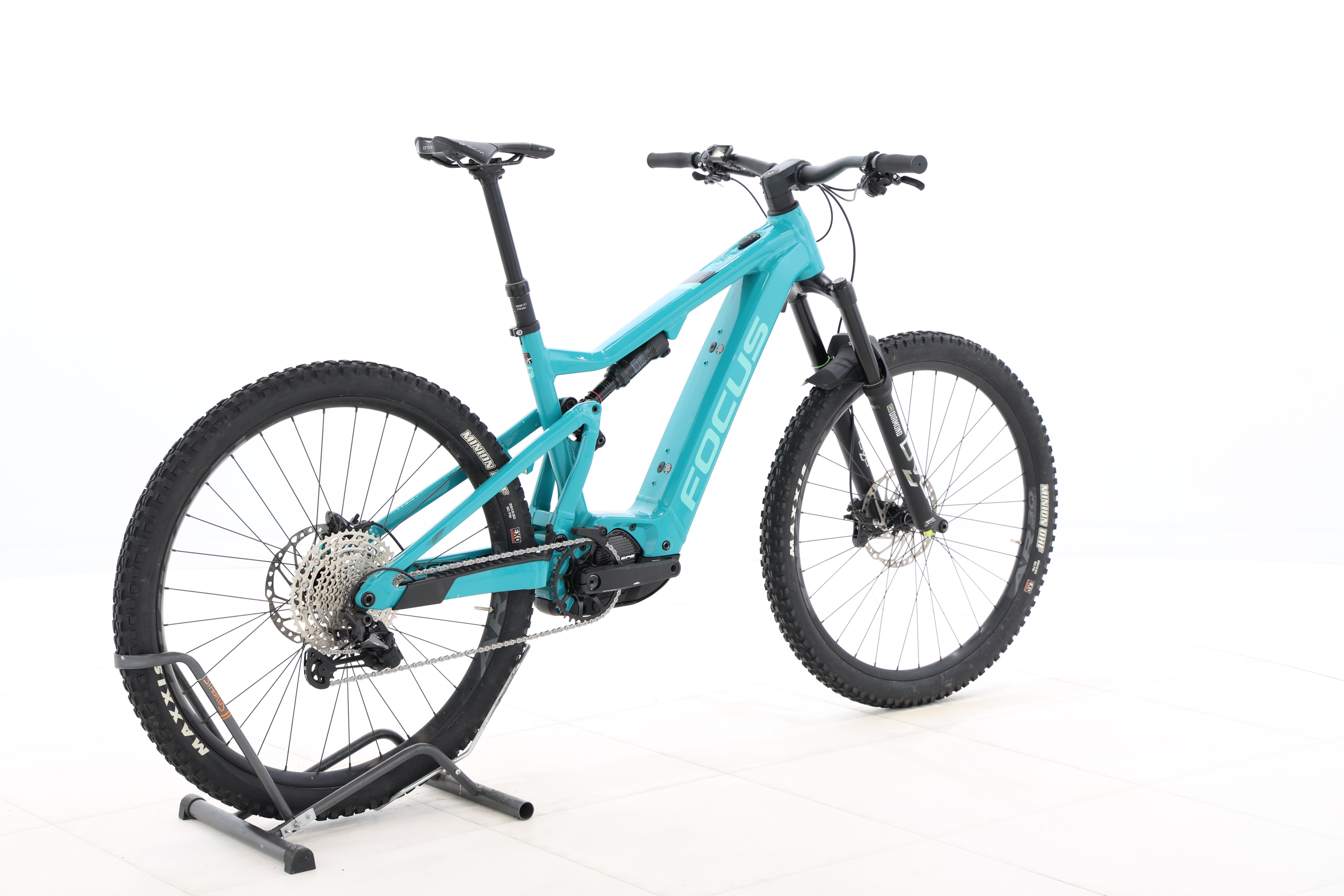 b0b97835-f992-4230-a48b-16f47c806427