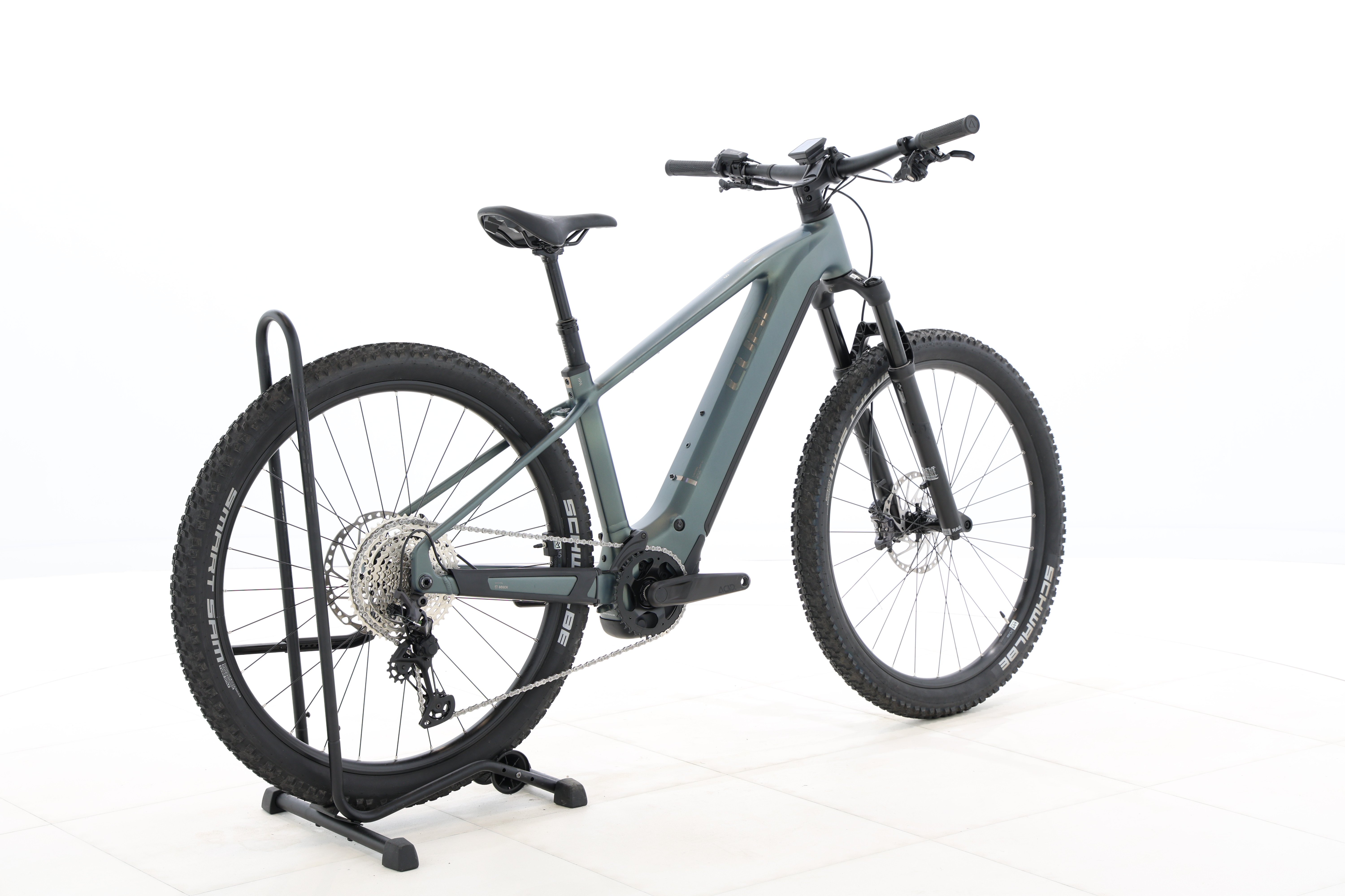 cafaf9cc-17e2-4b49-9c9c-a0bbcc4bc2e1