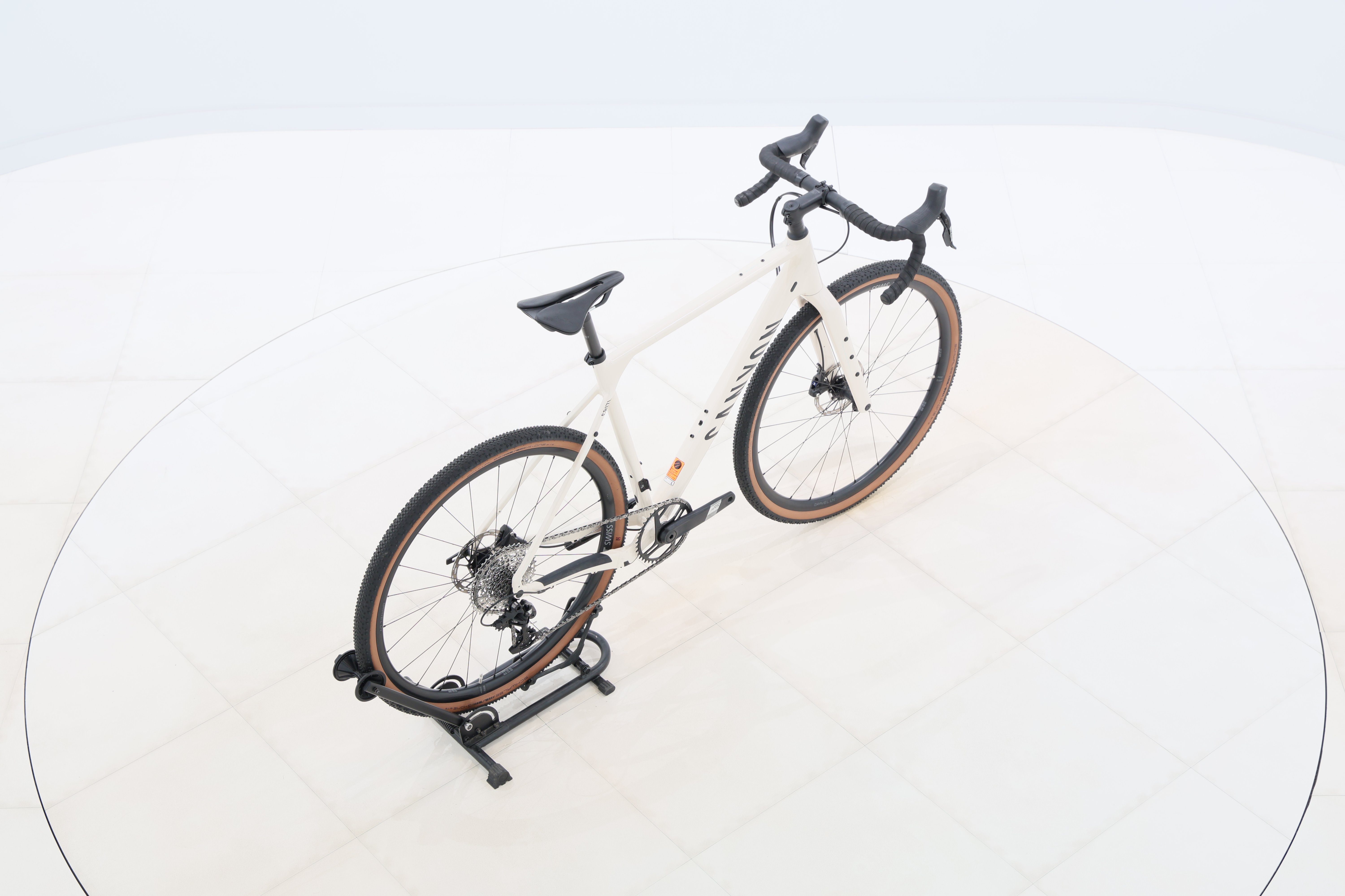 a94a8f6a-ee76-46fa-b92f-2aff97400c4d