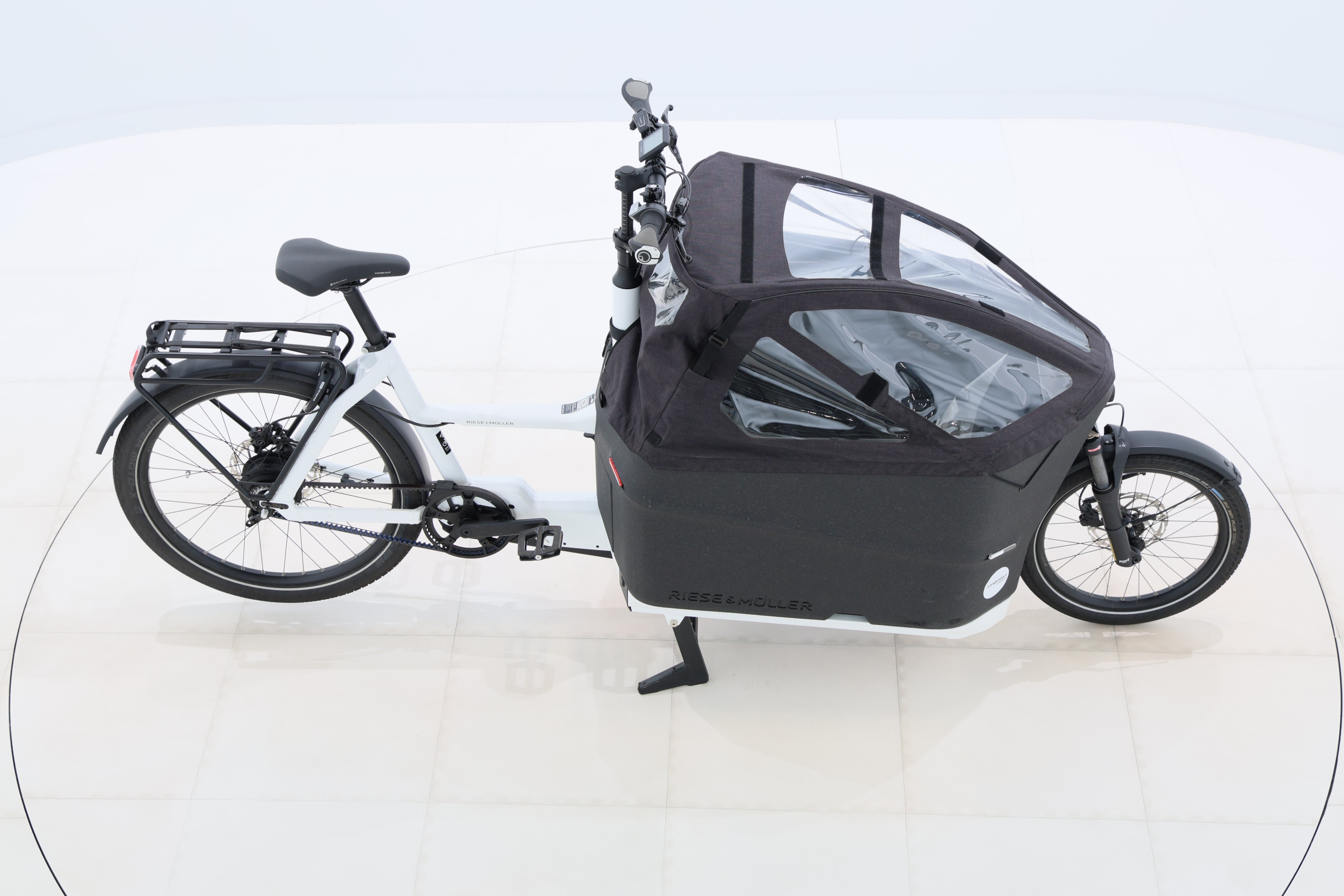 a1226da8-f522-493e-8786-0e7ac7d1ec23