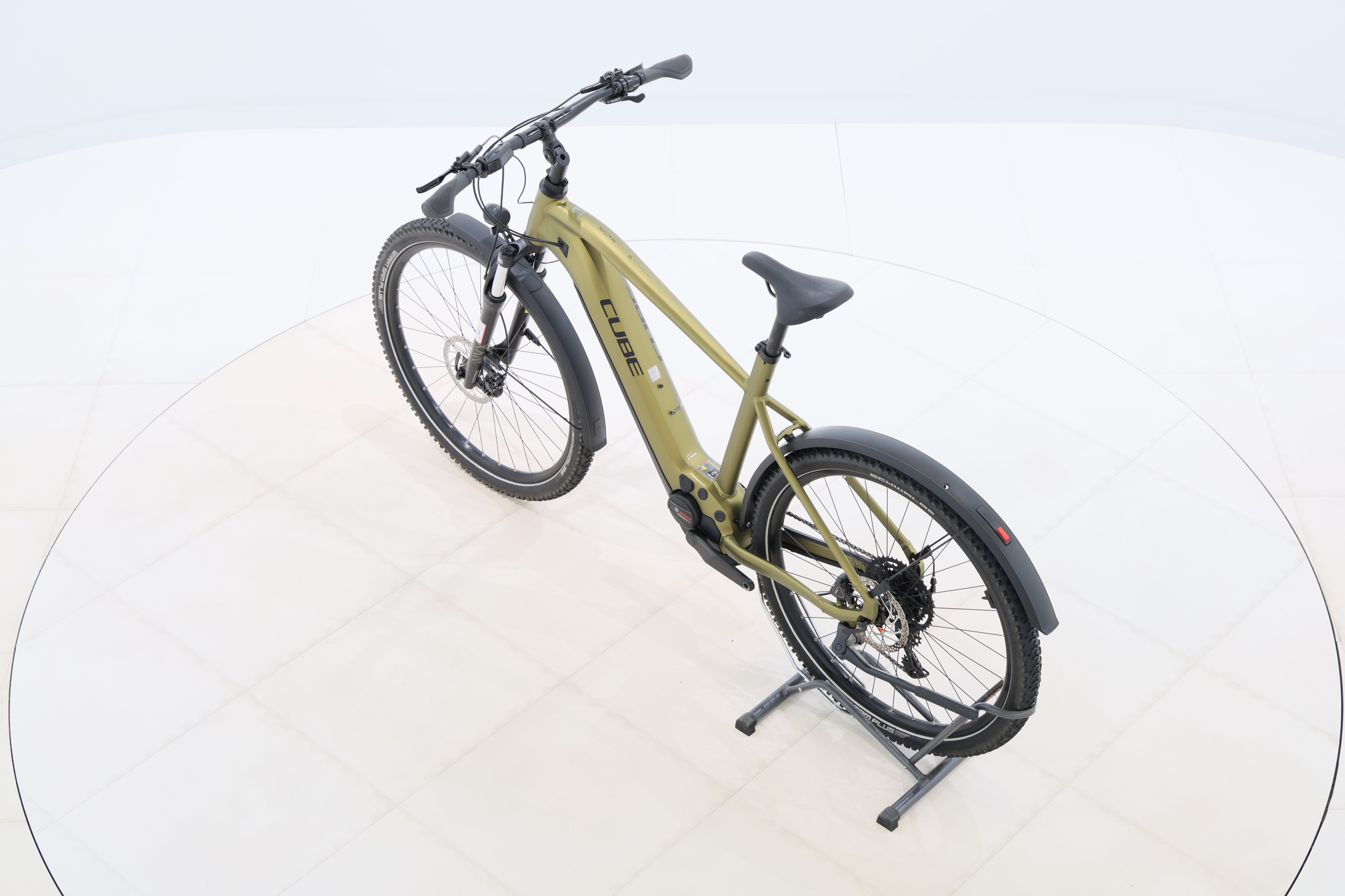 a26f94b1-3e0d-4f1b-9053-cb352758c8ce