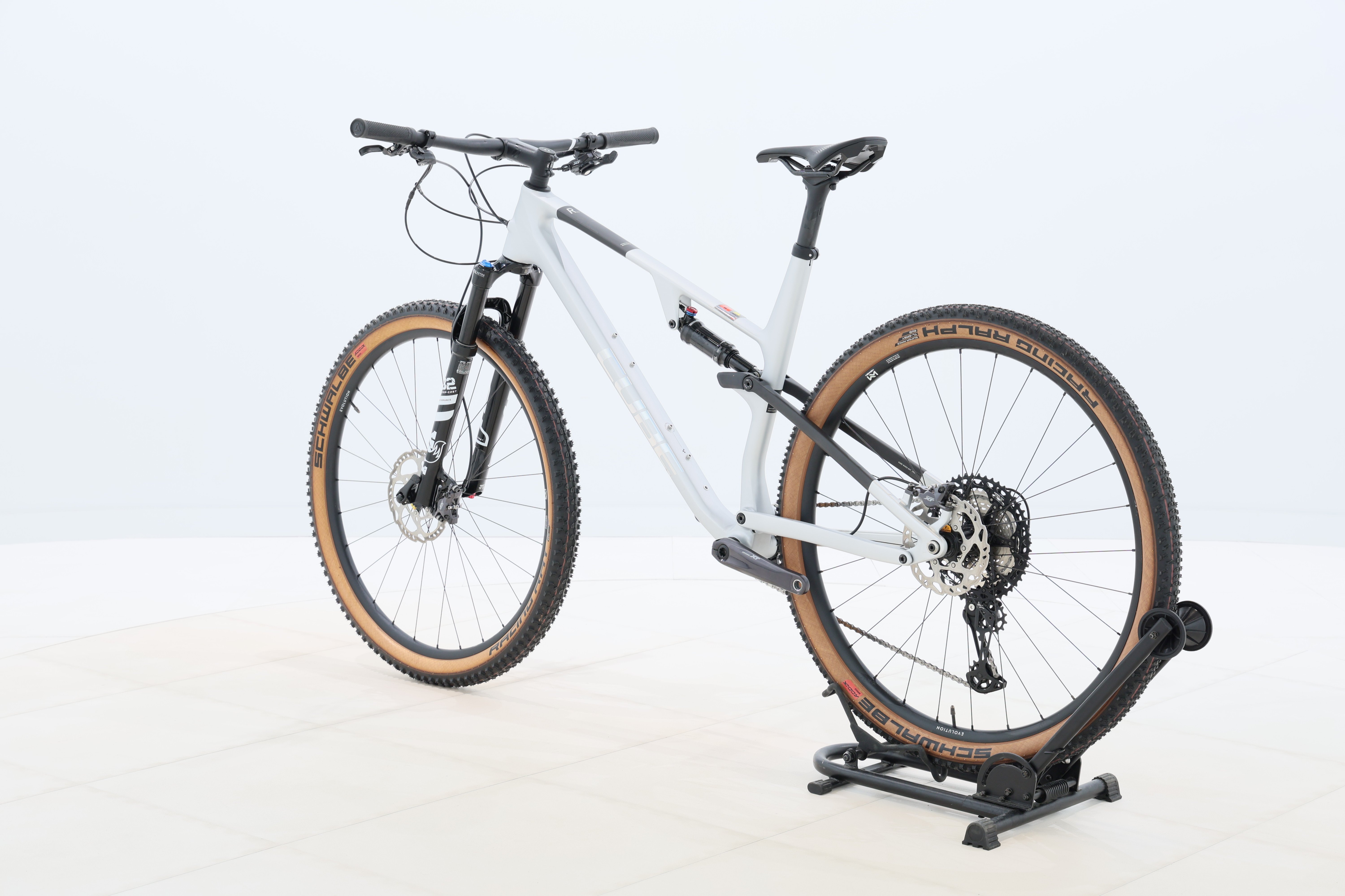 d4af0ac3-d316-4ba5-a1b7-9d18e8ed6690