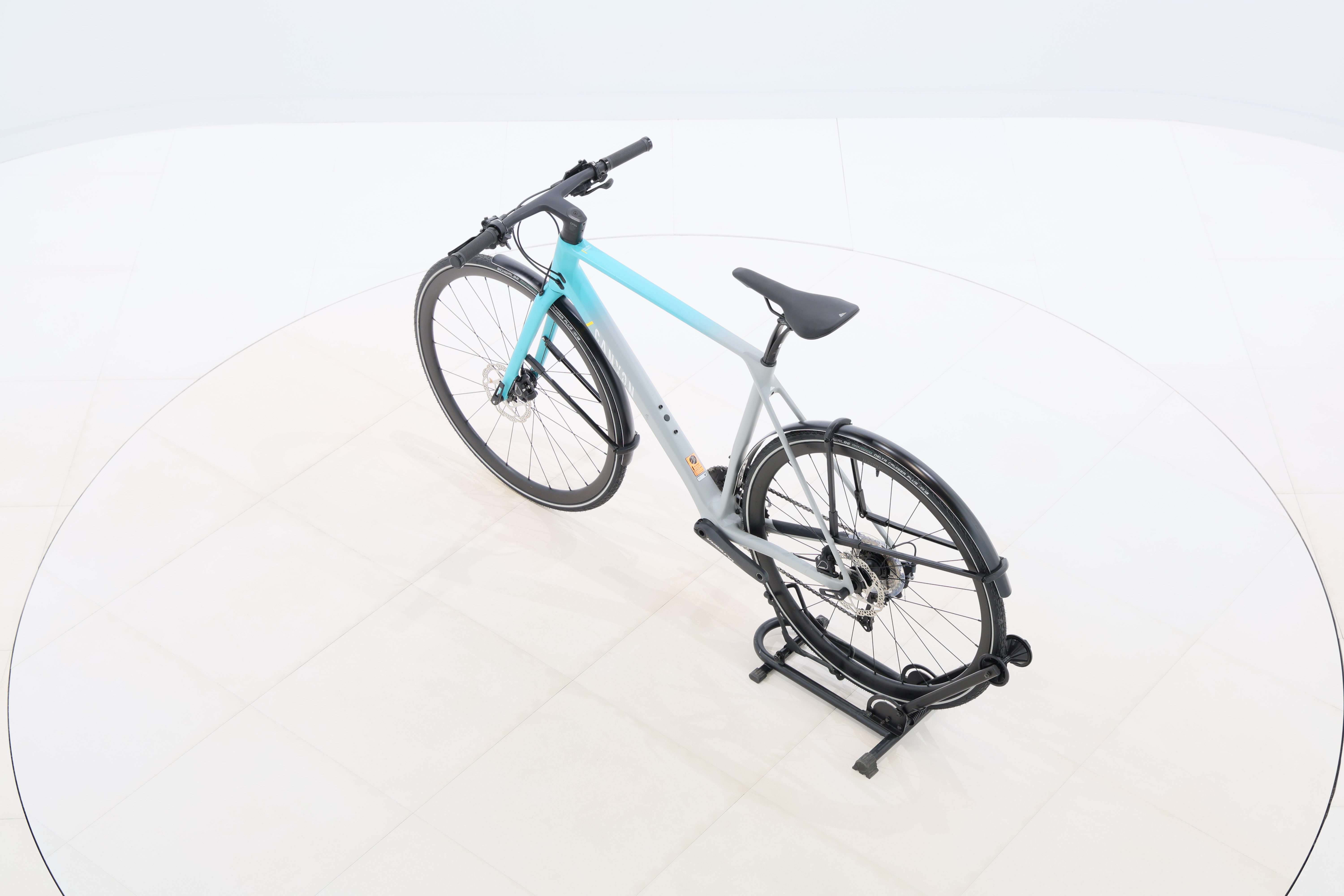 2043e993-c347-49d0-bfd6-95c8240d7f2a