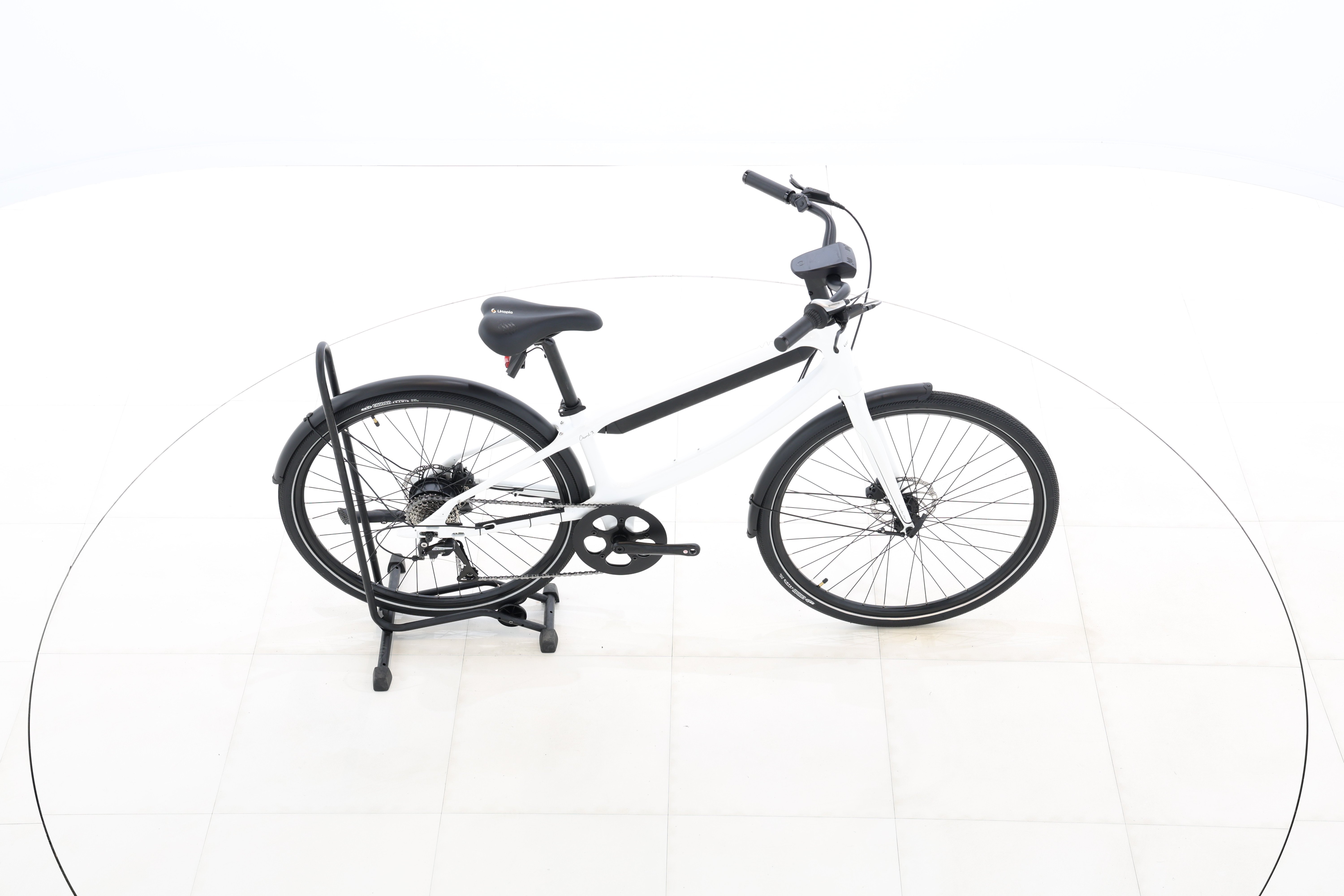 e7b2da02-58fa-416c-a5a0-8069a05dfb85