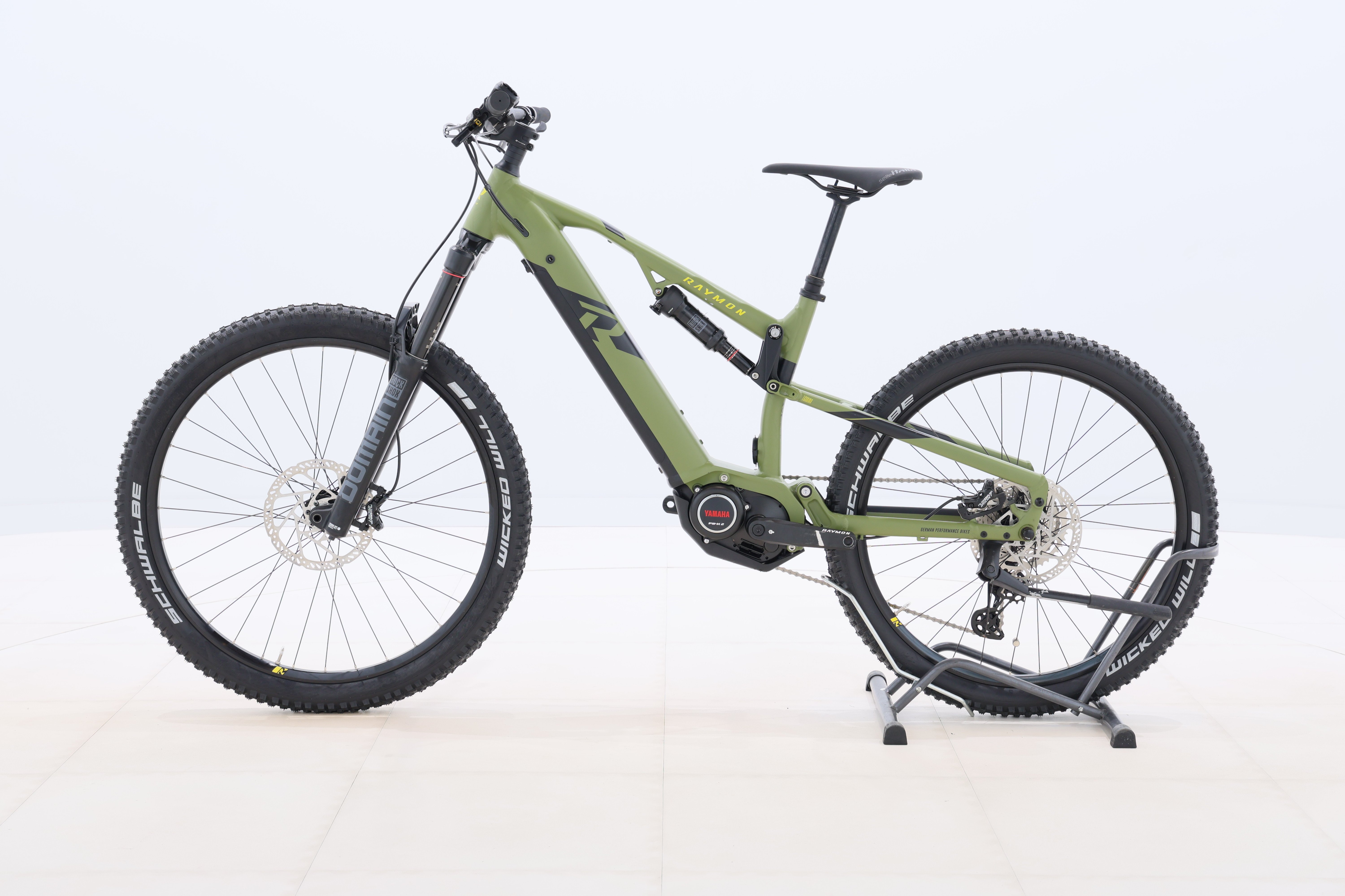 7d657d9c-dab9-4f89-95dc-e9da0f38c007