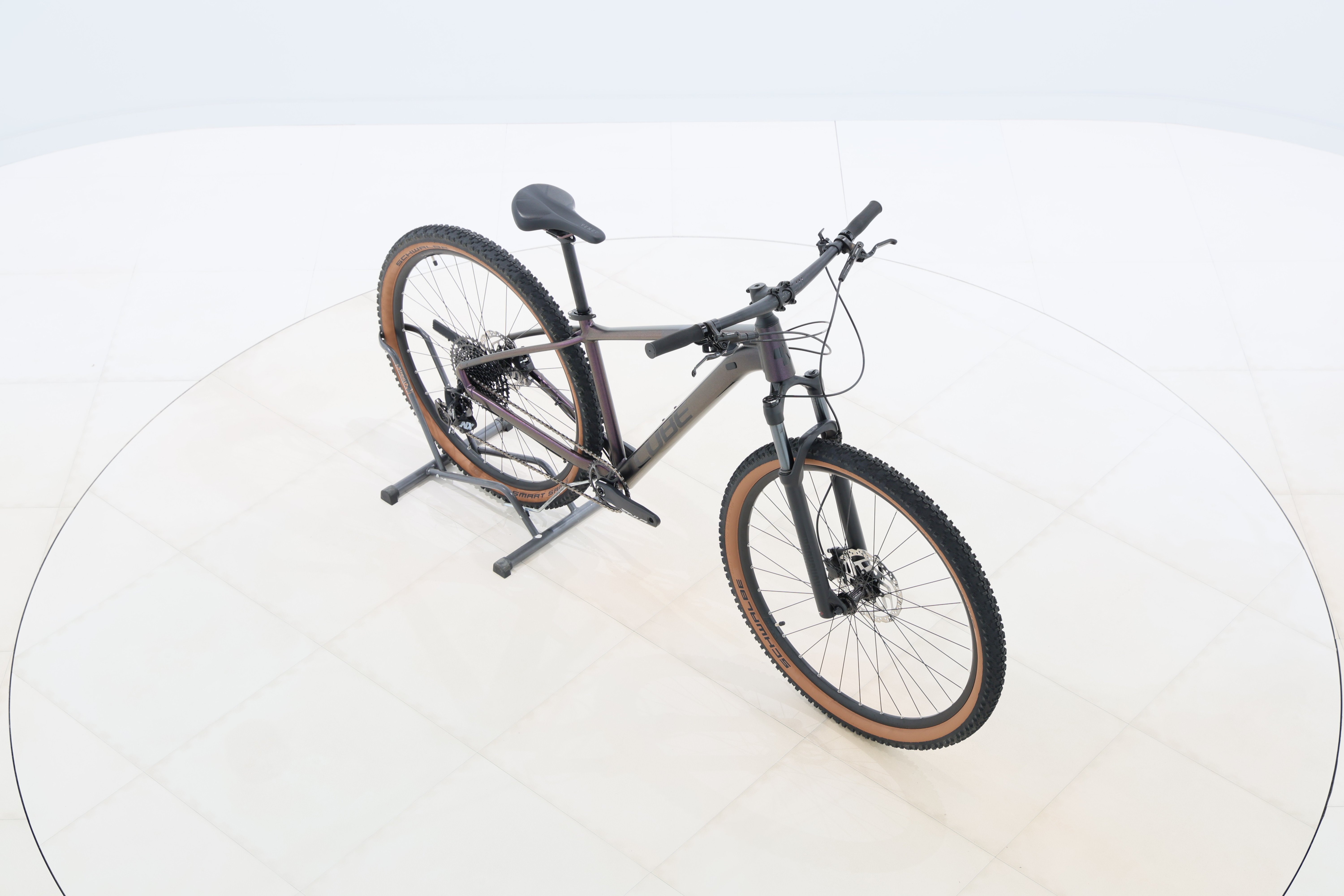 8dc232fb-2274-4584-98bf-f18651c87951