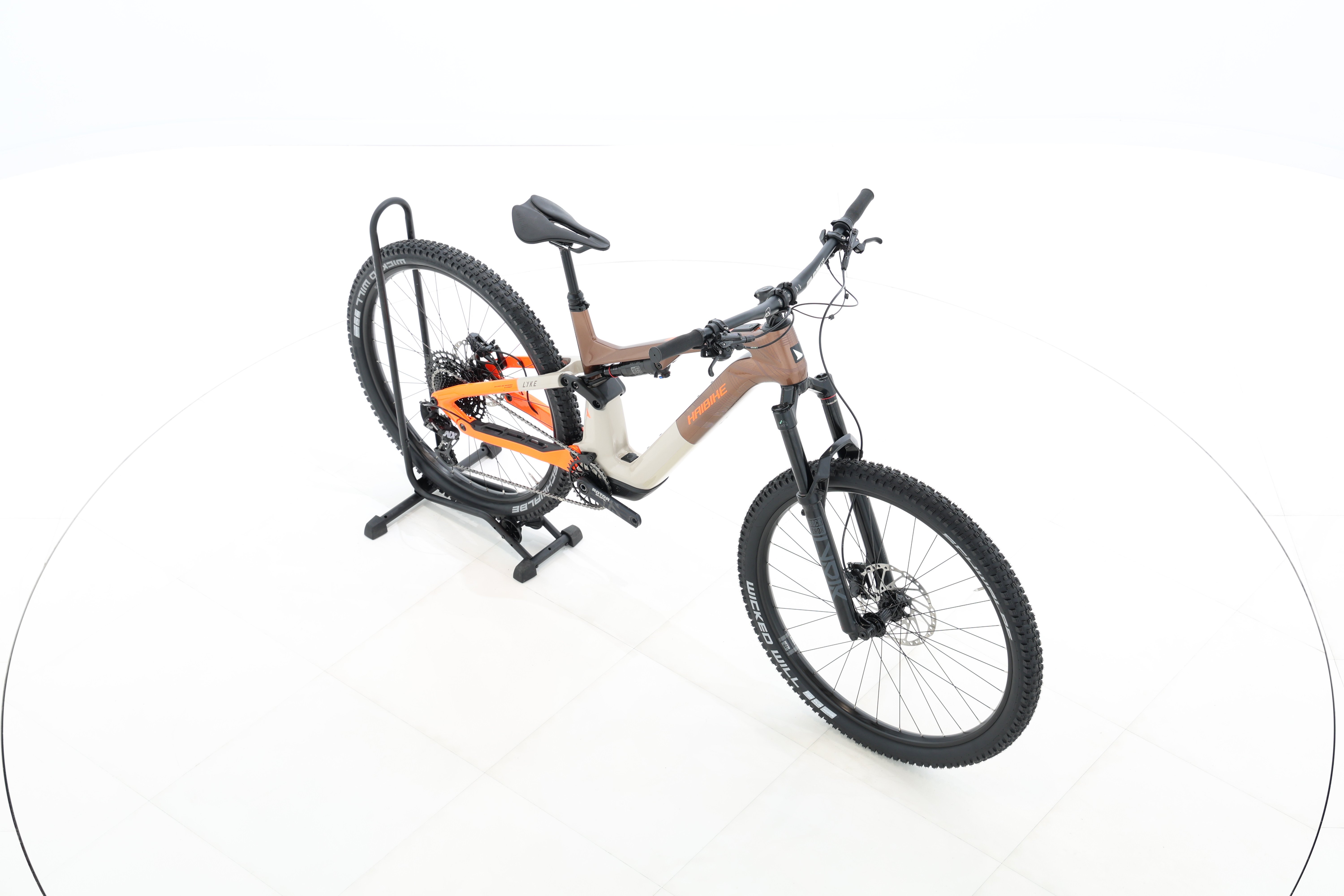 f1c4fd94-8092-4904-9afa-ce970e1a12c0