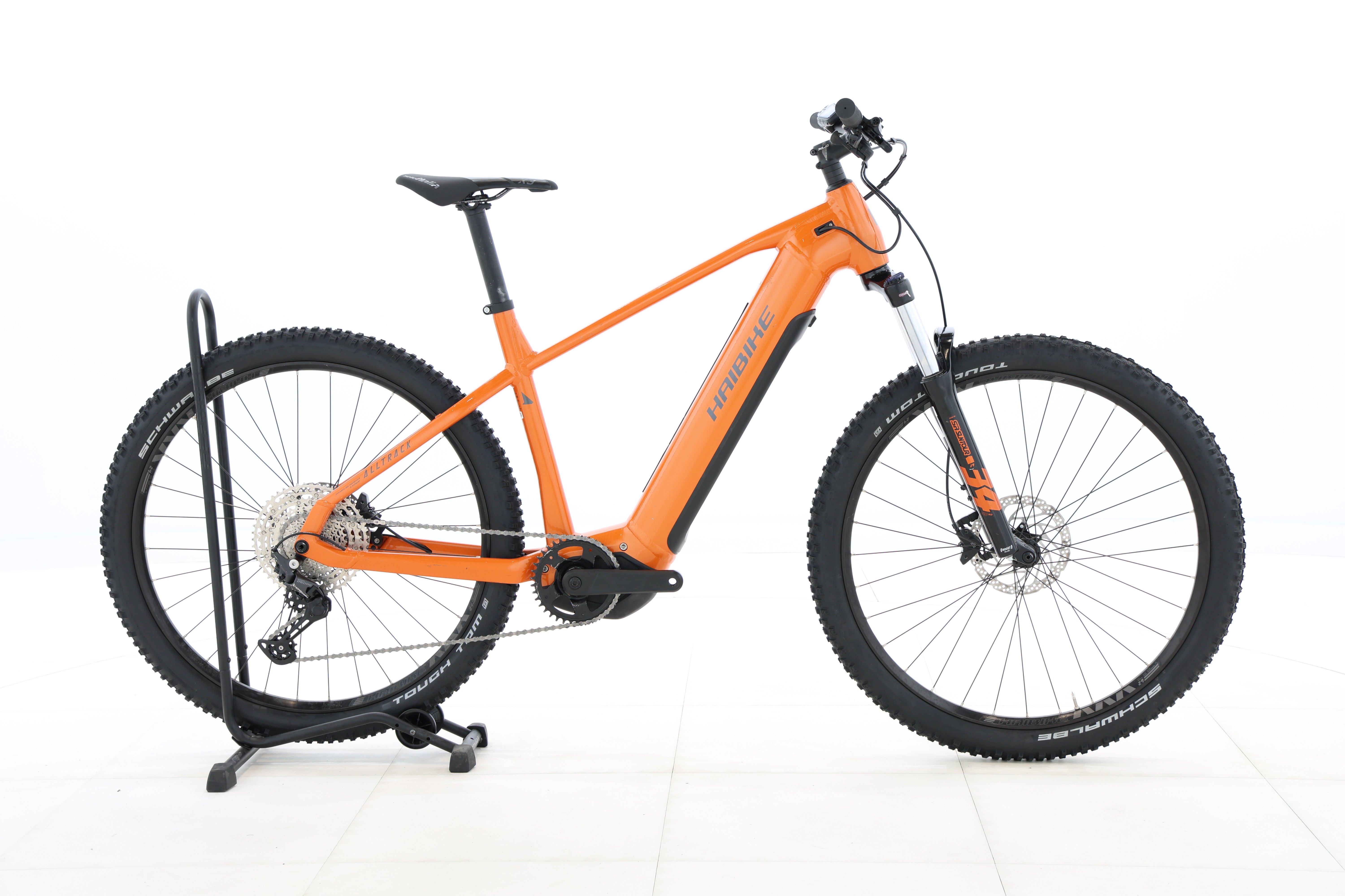 23c15cbf-0734-4428-be65-222300e24c04