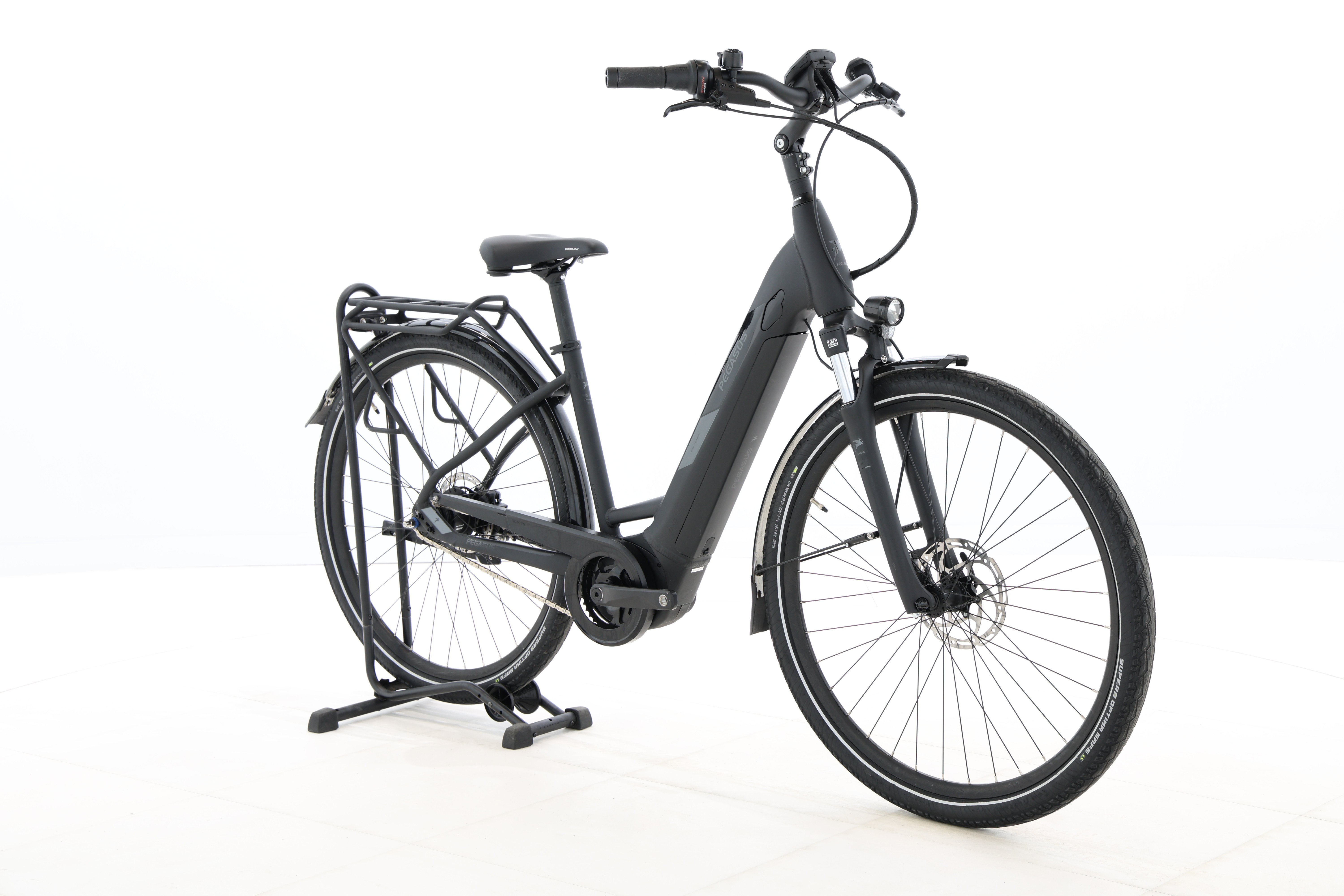 9e2d1a54-9aae-41d4-8826-837775c0d11a