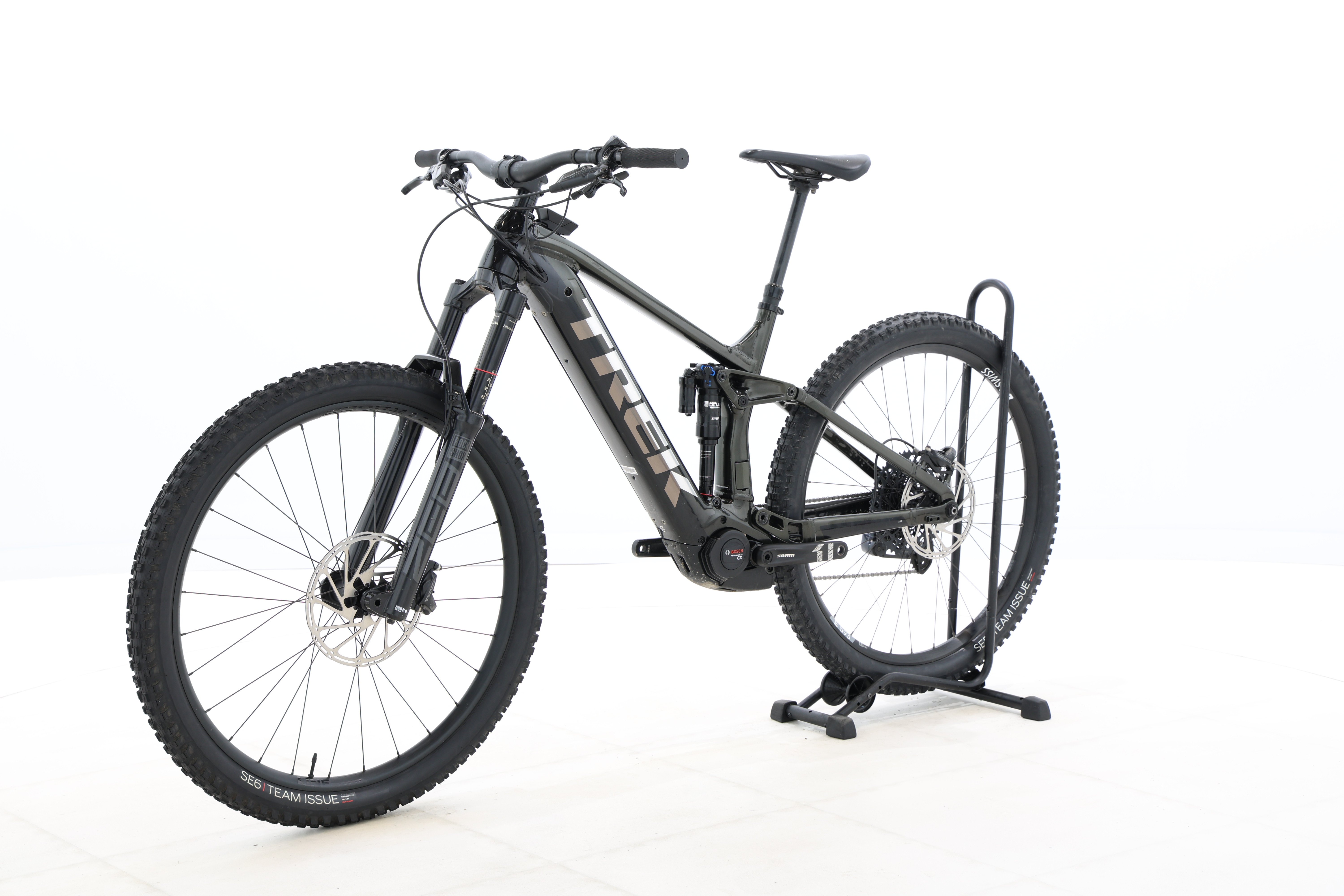 27568f8d-77db-4c4e-9aec-1f4073b90c05