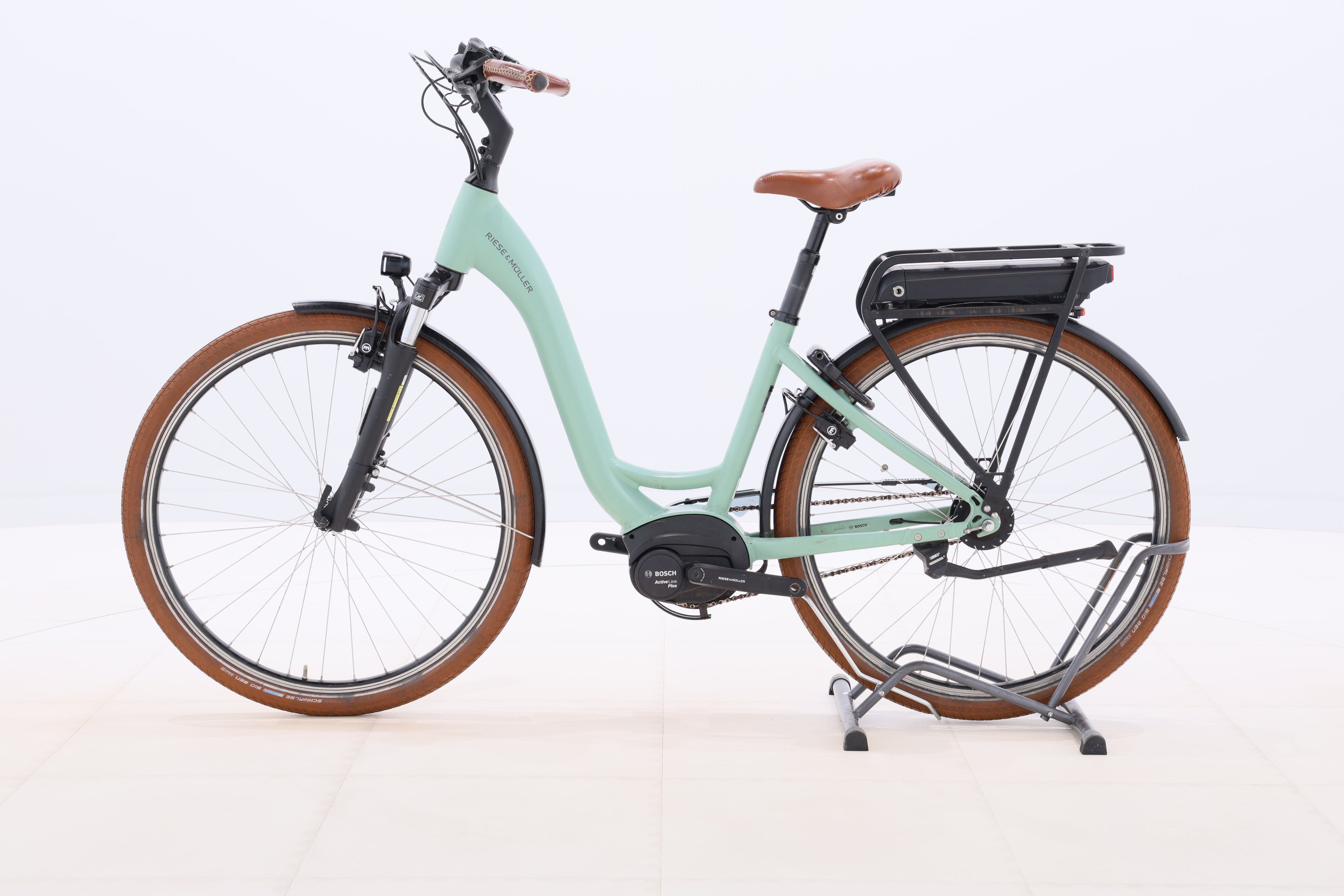 1d81567f-5f50-485e-9c8e-ab2b94084b18