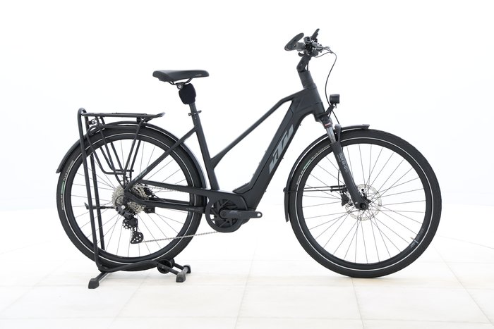 KTM CENTO 10 2023