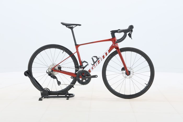 Giant DEFY ADVANCED 2 2025