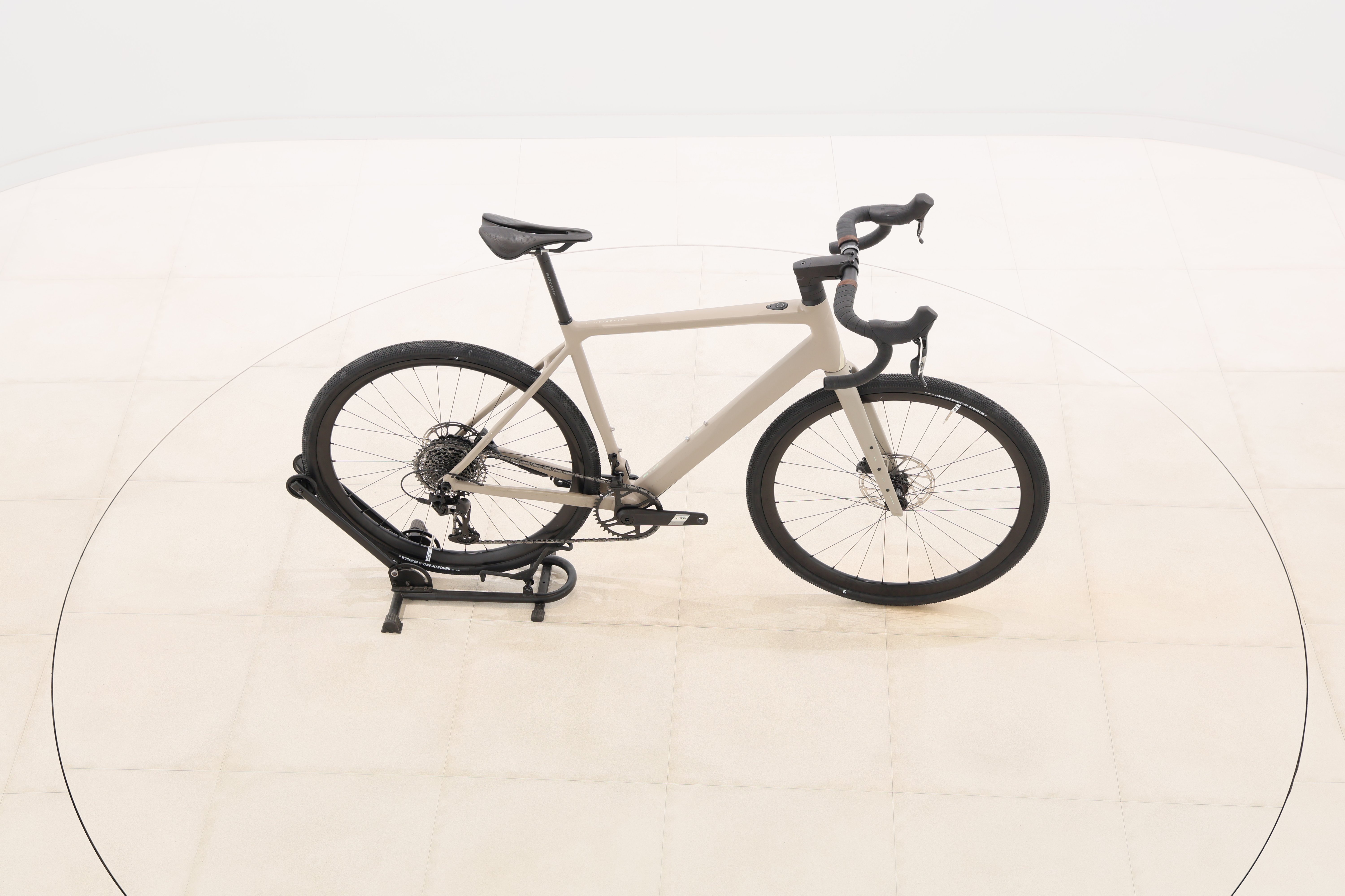 1ff1cc5d-2ca0-477e-8a38-1d96ab06b83d