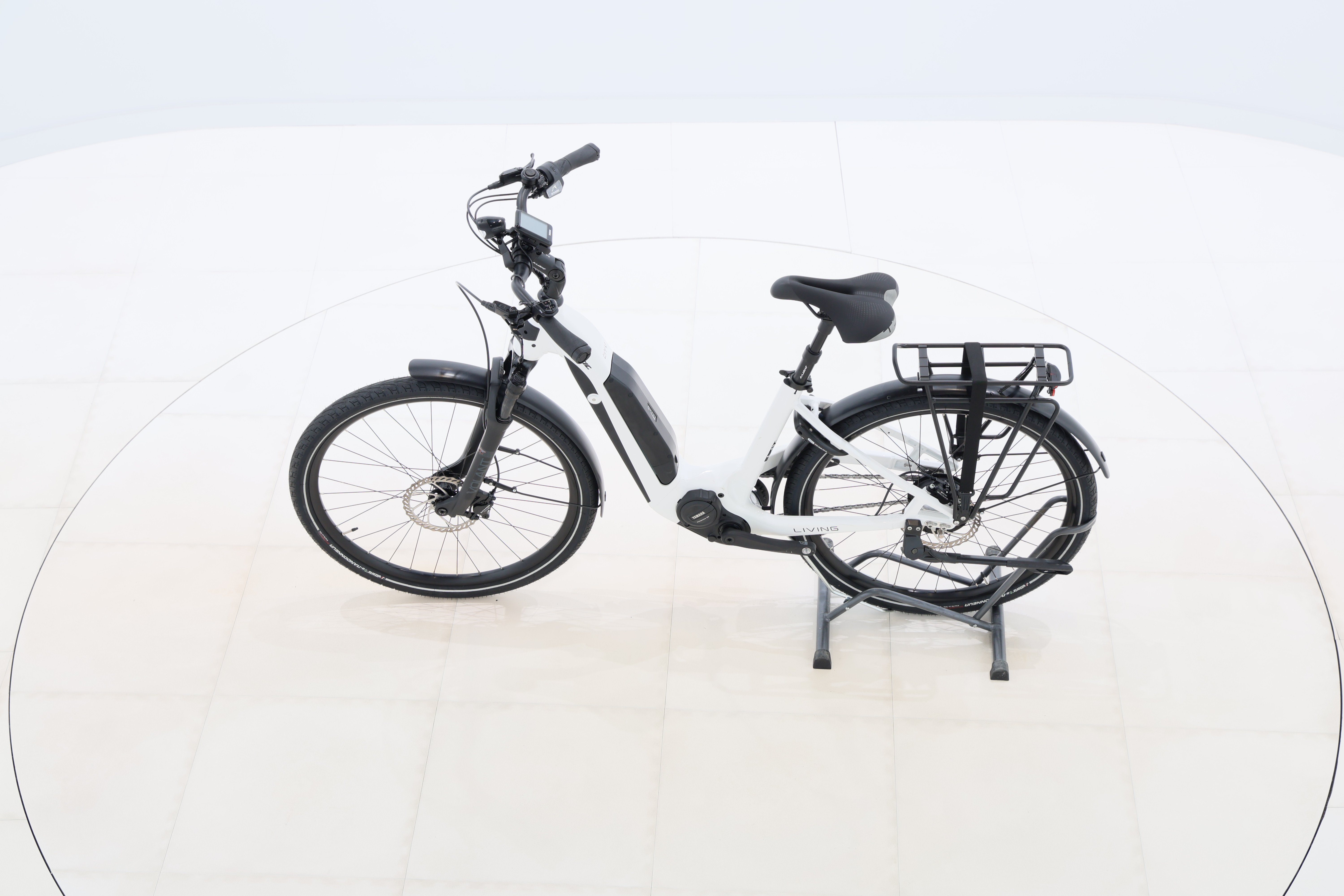 a698e9d2-1d68-4eed-8e8e-c861af3b2018