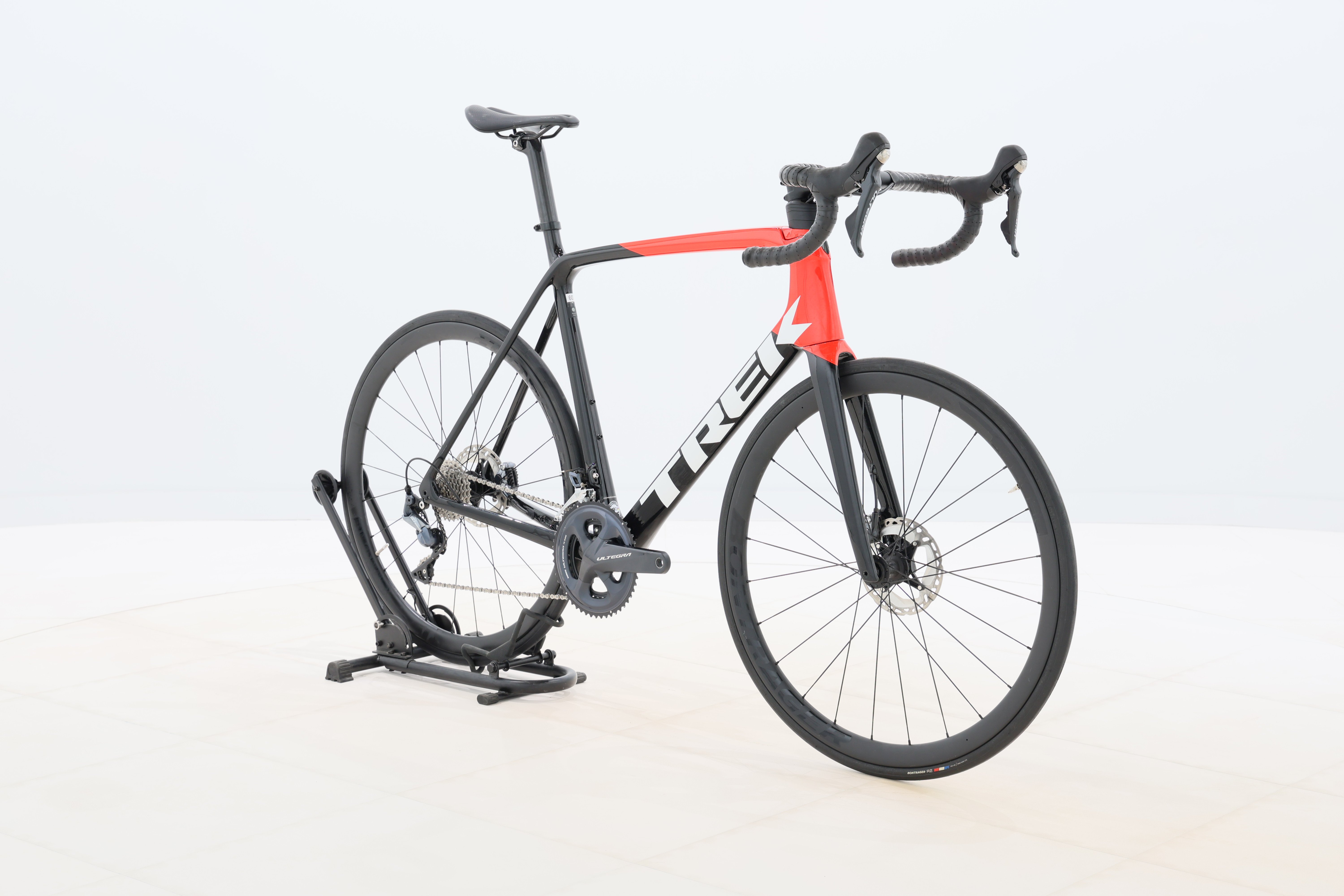 f8088b8d-a41d-41f0-b6e3-d4b518cae73d