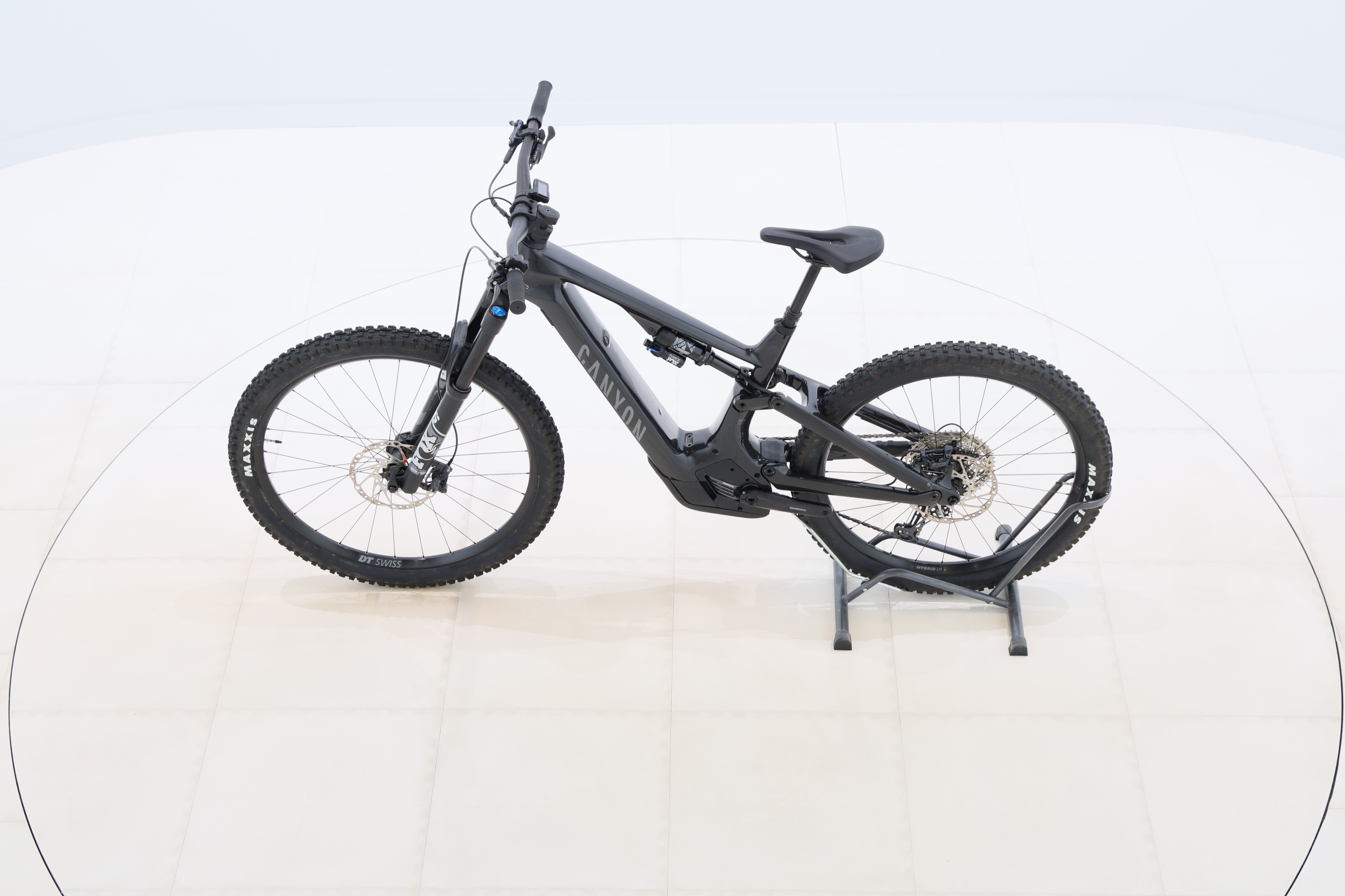 ee5e36f3-0db6-41ae-8de7-8616f11c2141