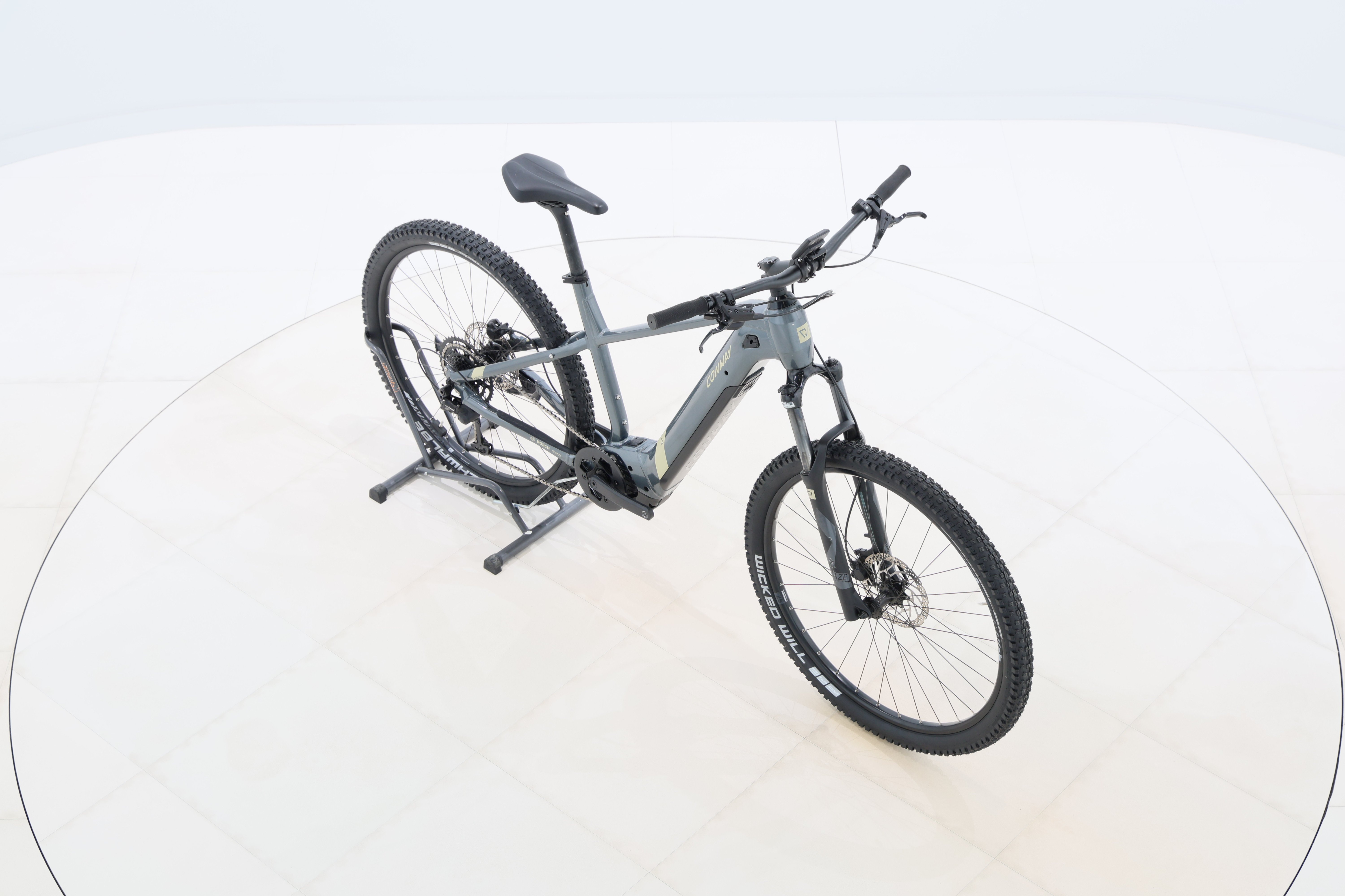 c6361ad4-5a09-4627-8a6d-dbd243a59f38