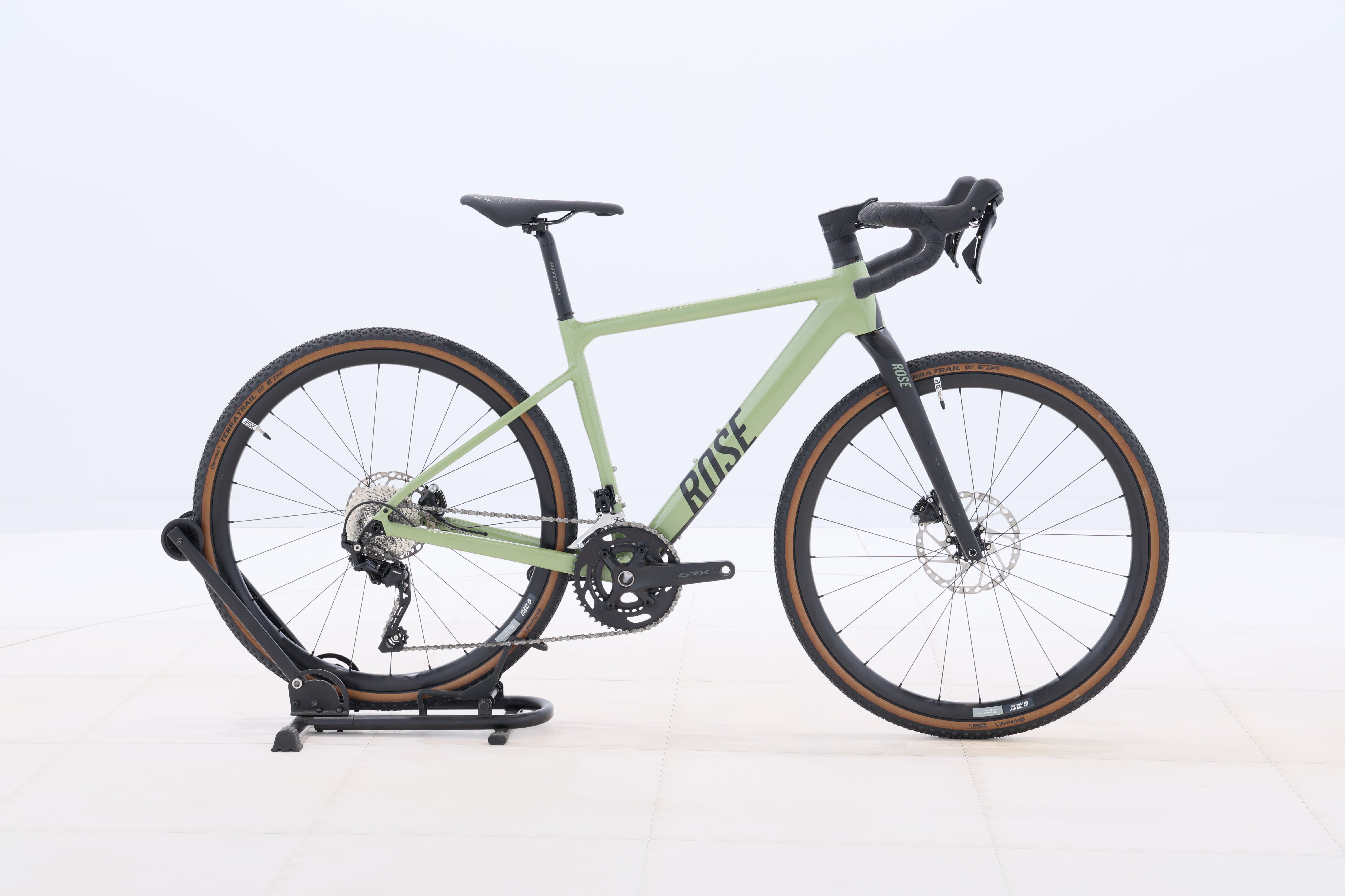 e13734a6-a717-4f89-9a73-bcdf277ed25b