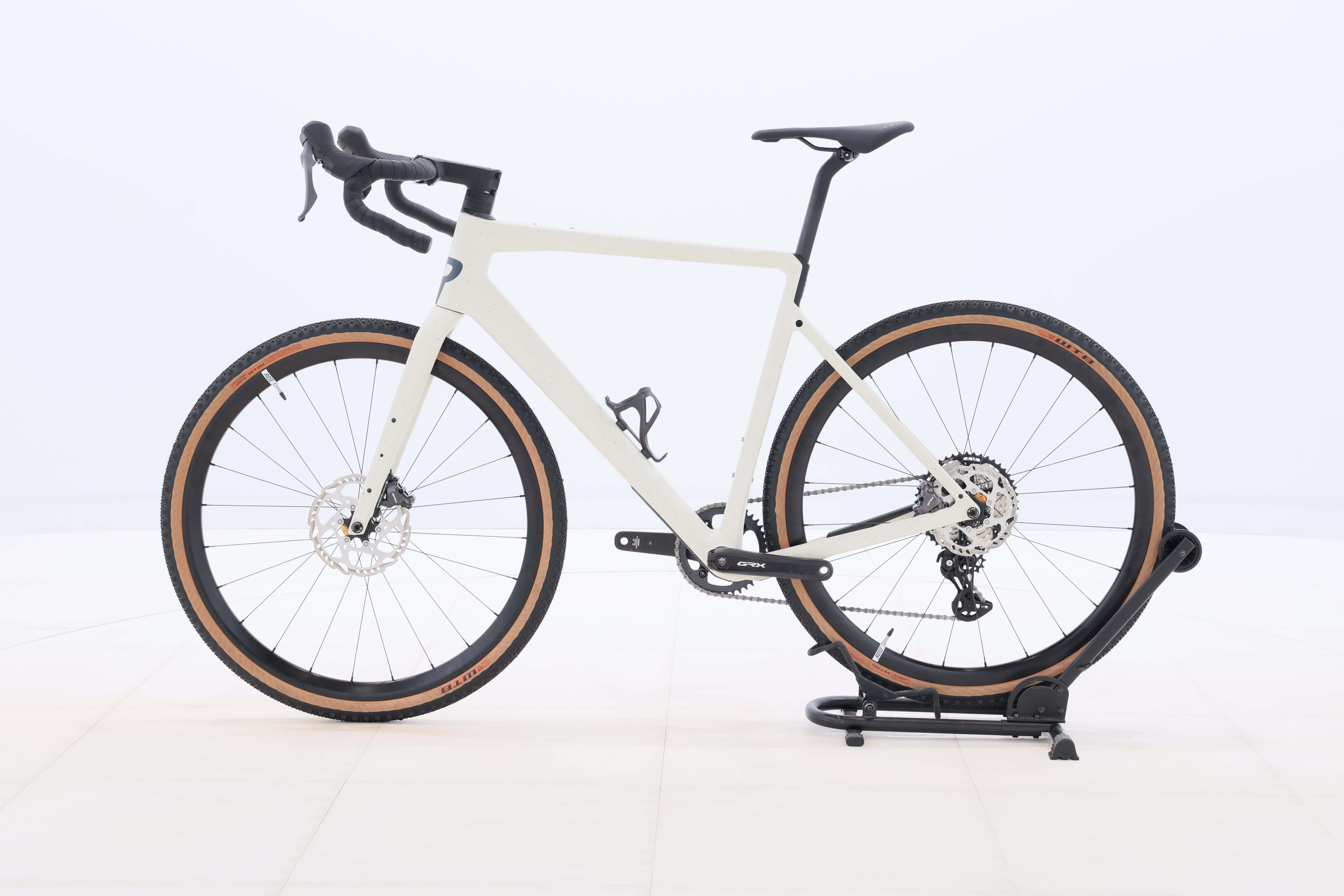 b91703fa-063d-4231-a0c8-51b0545af3cd